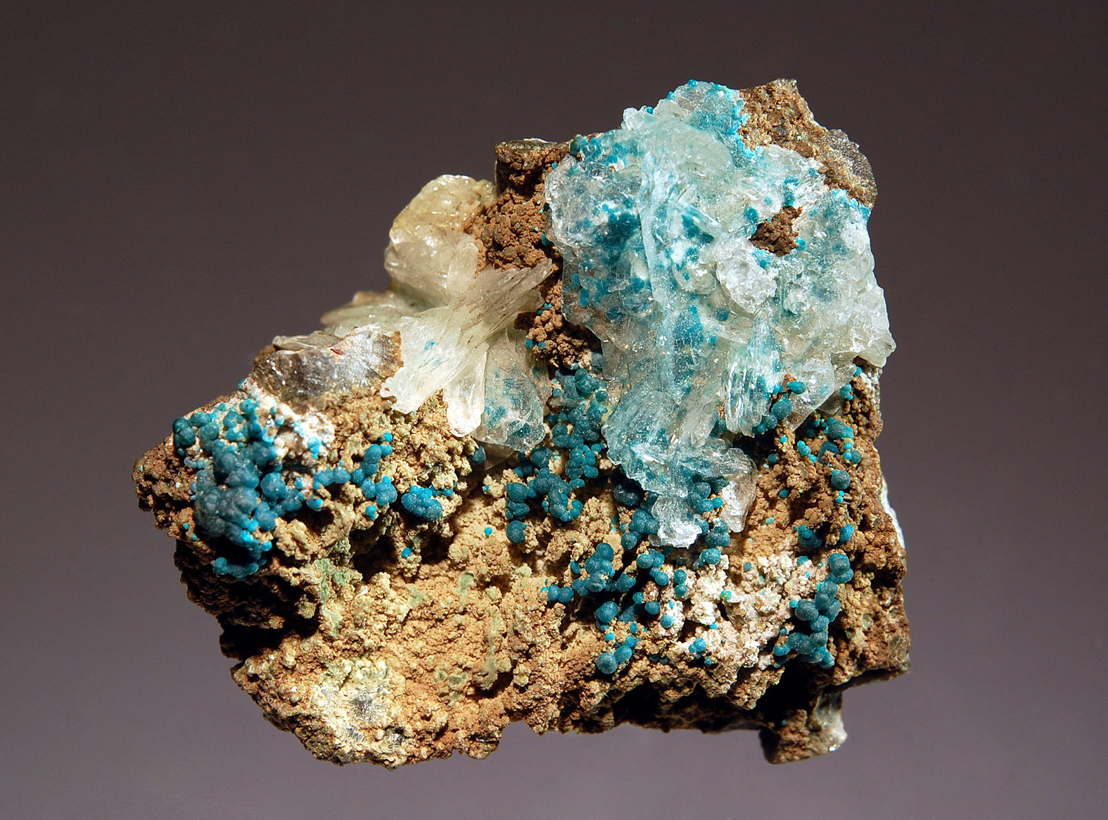 Rosasite
3.1 x 3.4 cm
(Autor: Michael Shaw)