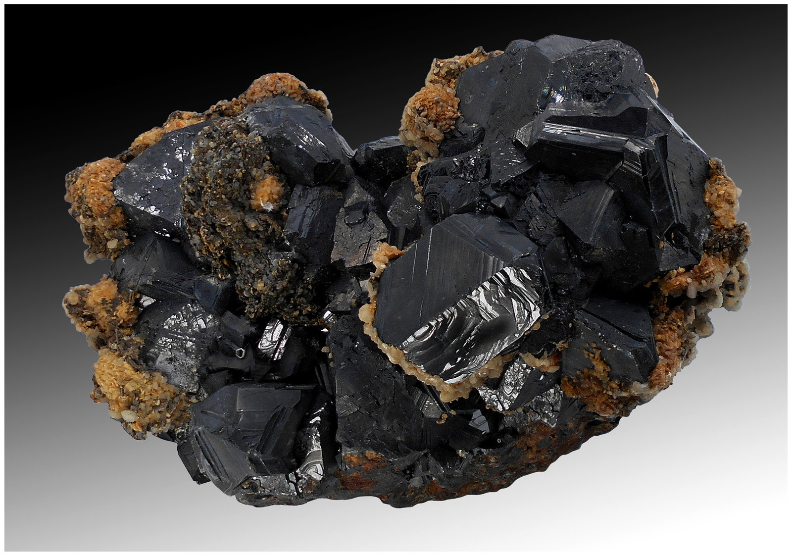 Sphalerite with Calcite
12 cm x 9 cm x 8 cm
(Autor: silvia)