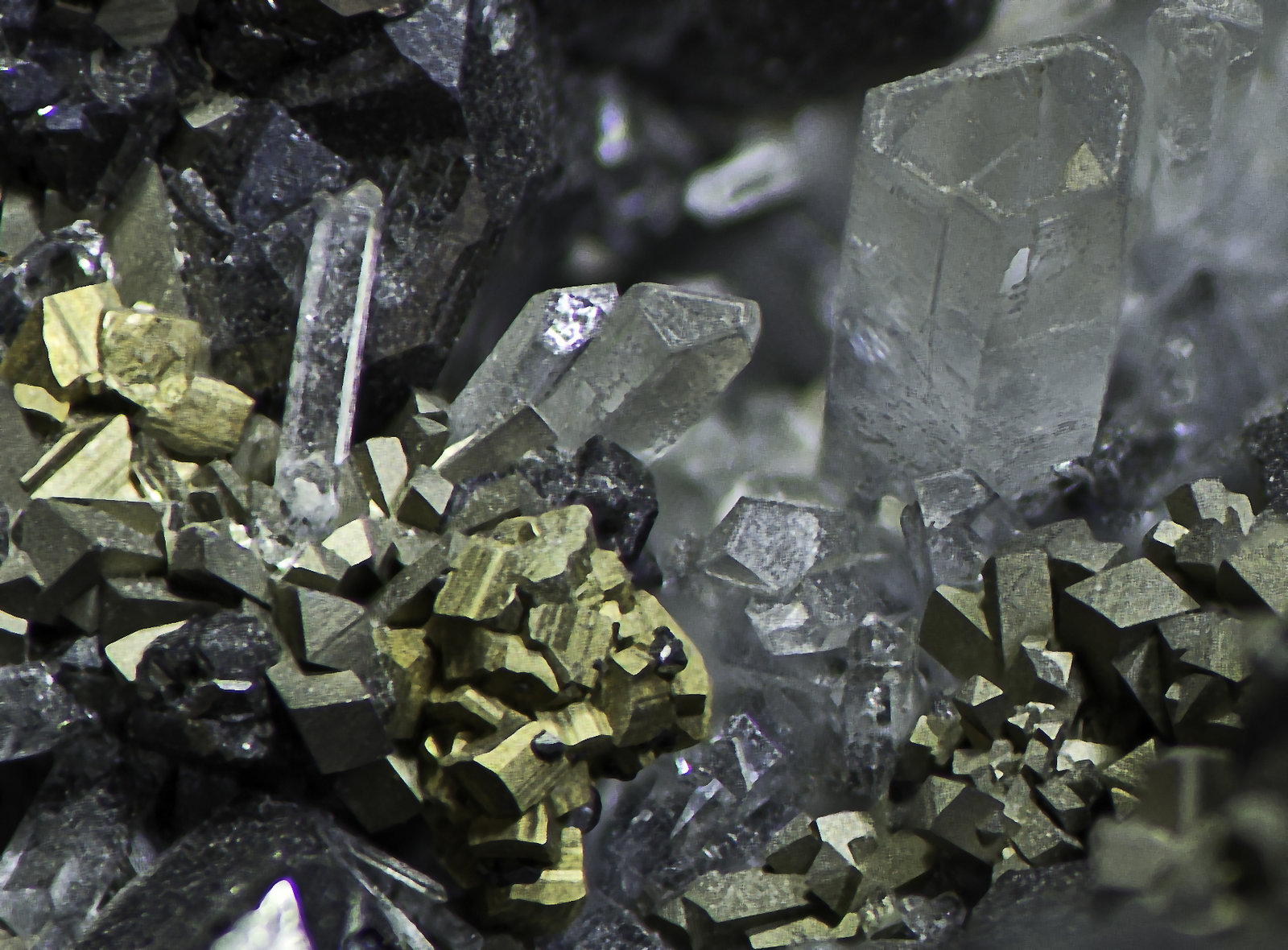 Sphalerite
(Autor: Rob Schnerr)