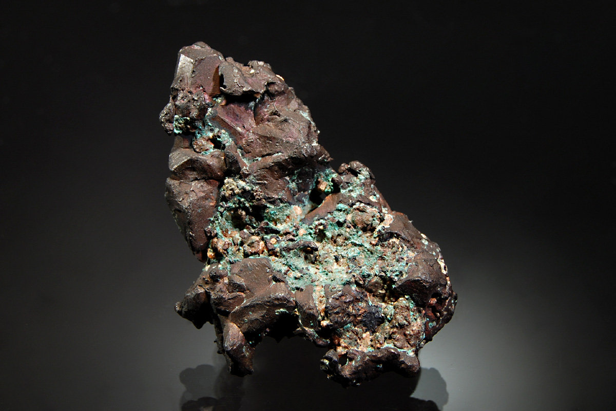 Copper
3.1 x 5.2 cm
(Autor: Michael Shaw)