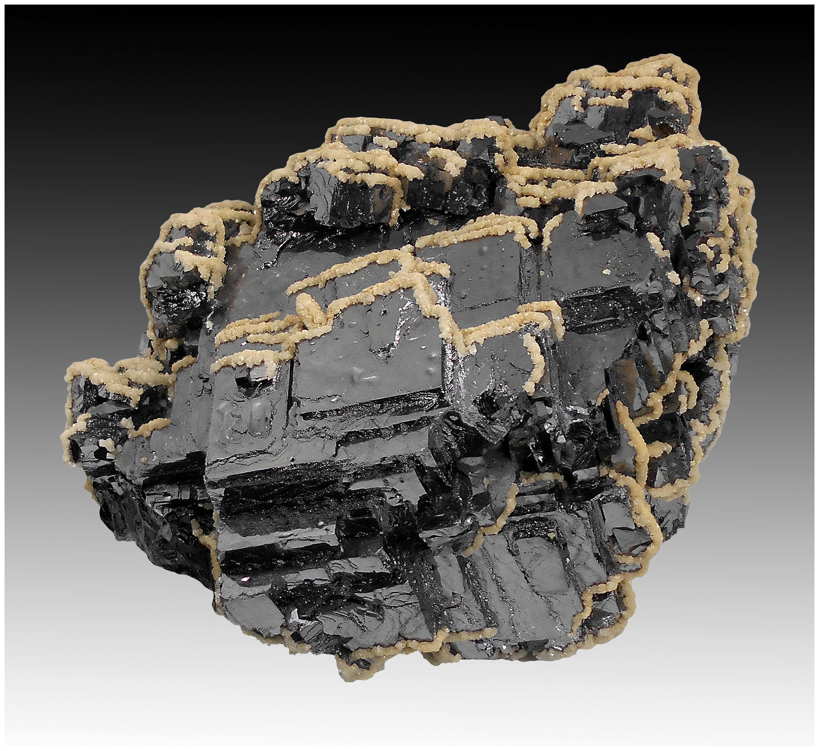 Galena, Calcite
140 mm x 110 mm x 100 mm
(Autor: silvia)