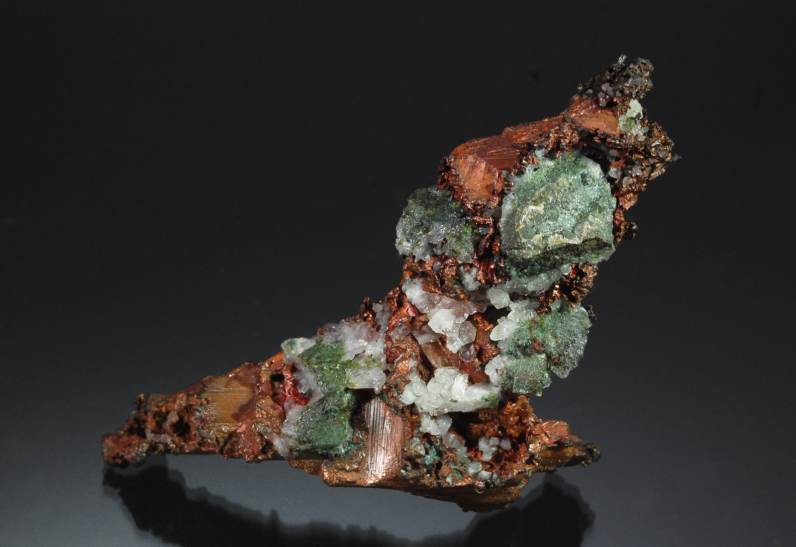 Copper
4.5 x 8.5 cm
(Autor: Michael Shaw)