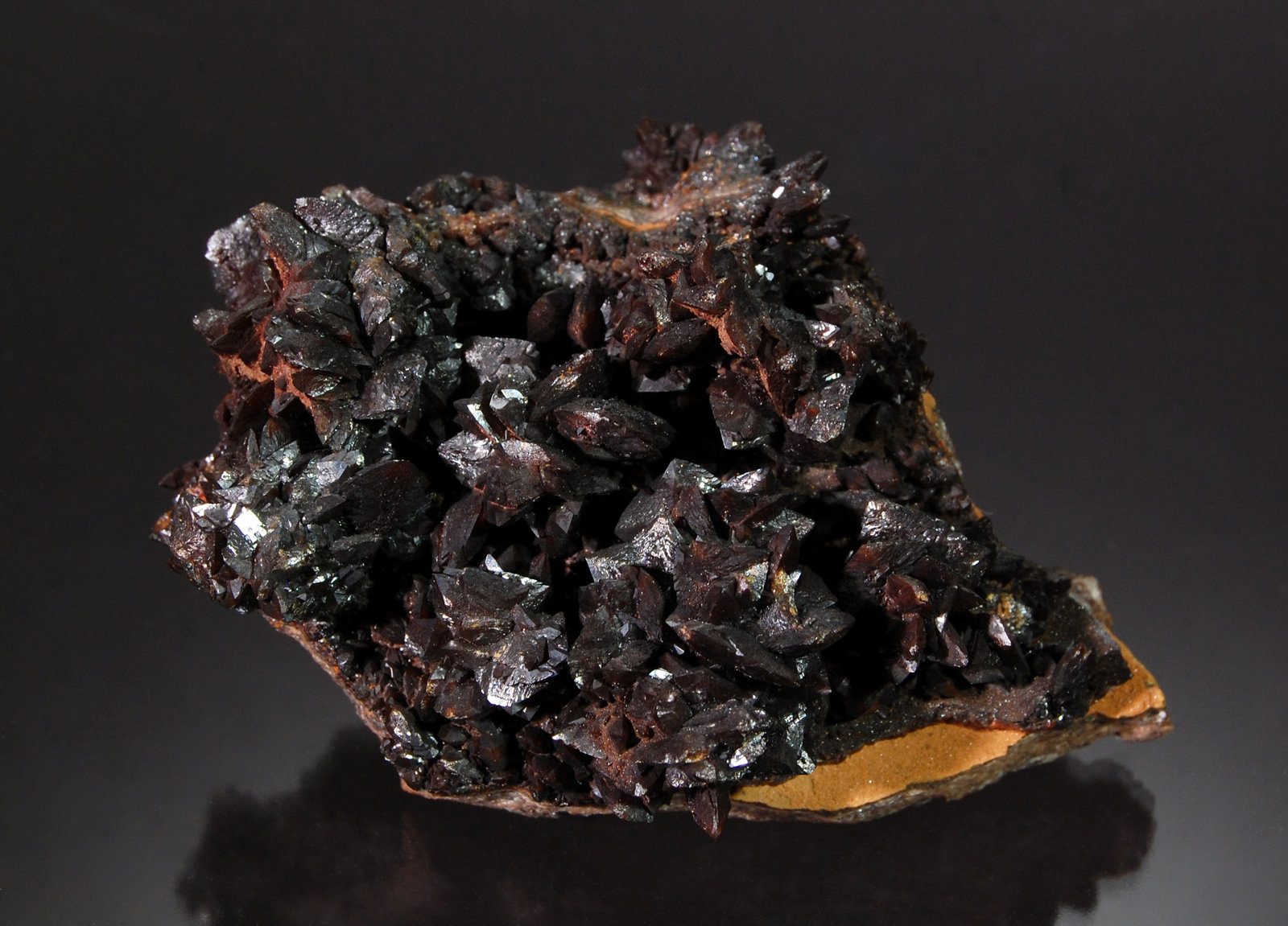 Descloizite
5.7 x 7.8 cm
(Autor: Michael Shaw)