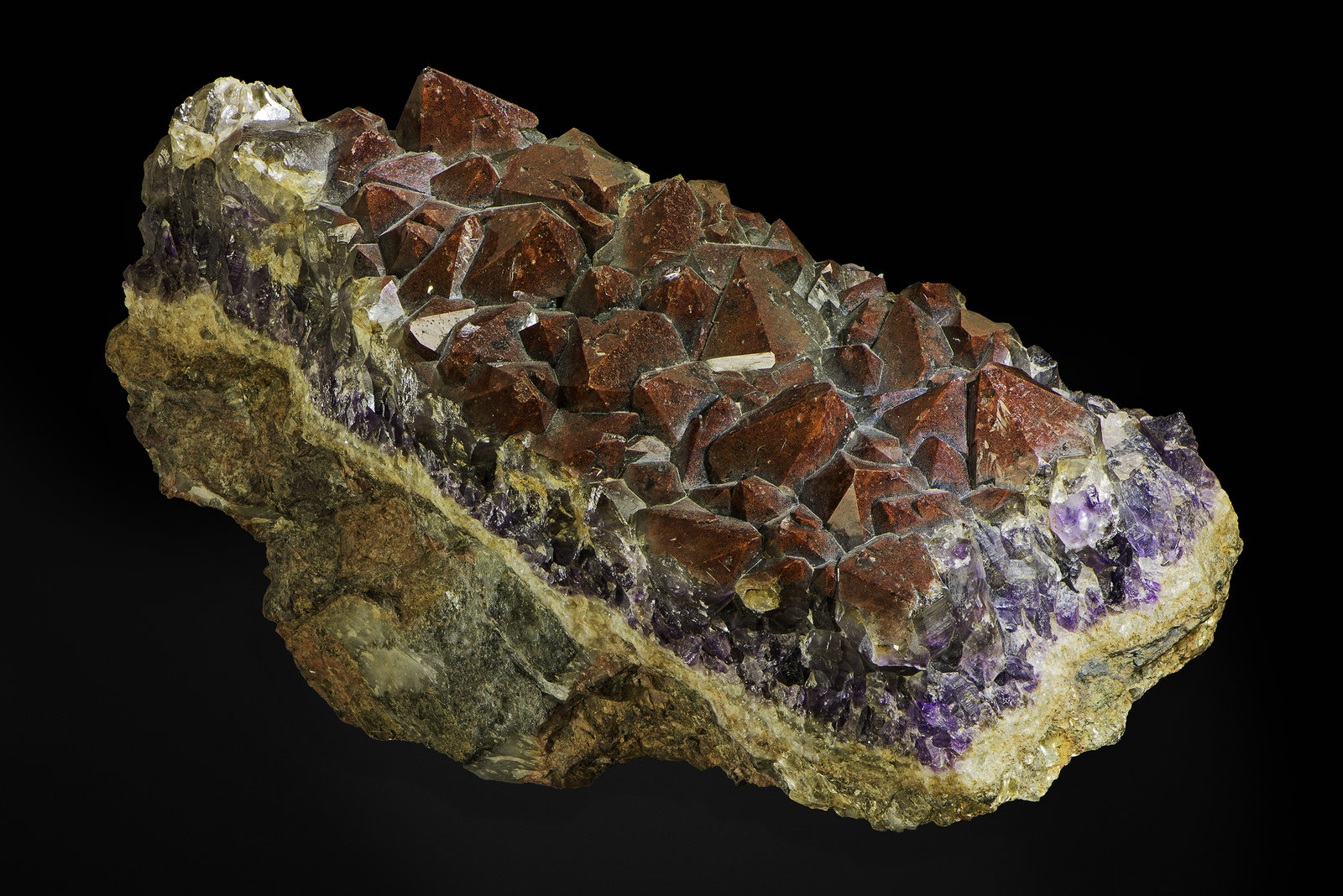 Quartz
155 x 80 x 100 mm
(Autor: Rob Schnerr)