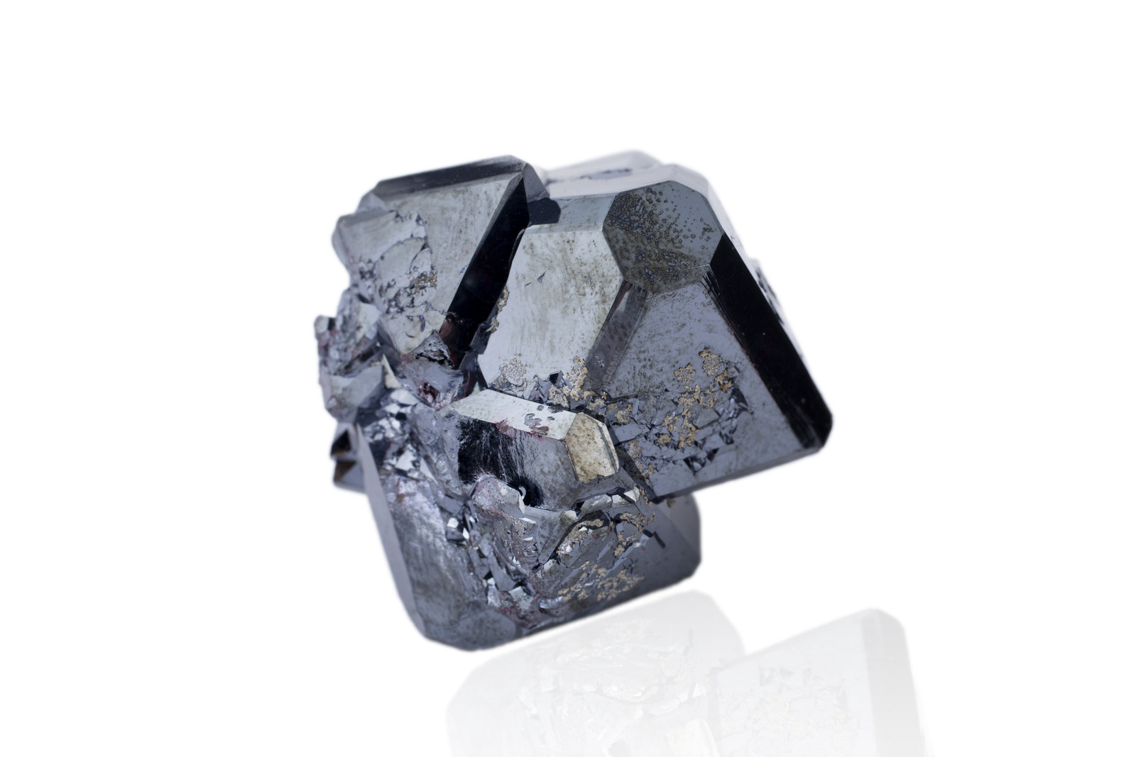 Cuprite
4,0	x	4,0	x	4,0	cm
(Autor: MIM Museum)