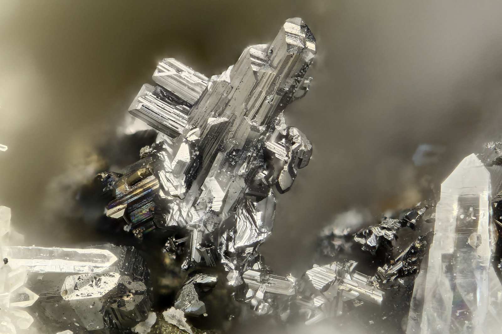 Diaphorite
FOV = 1.4 mm
(Autor: Doug)