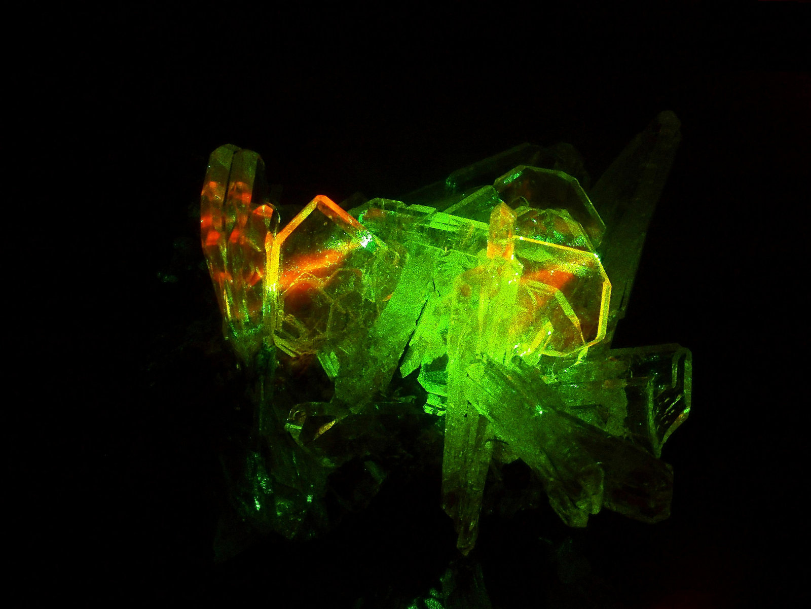 Baryte on Dolomite
(Autor: CranCowan)