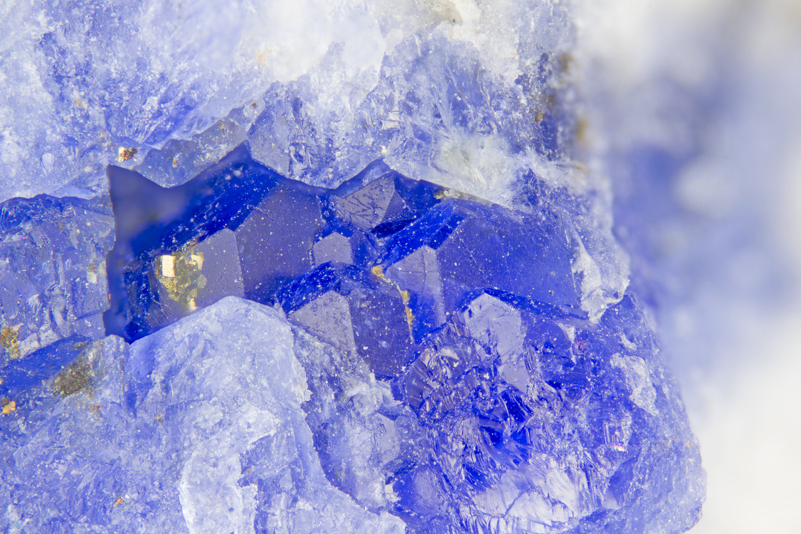 Sodalite
FOV = 4mm
(Autor: Doug)