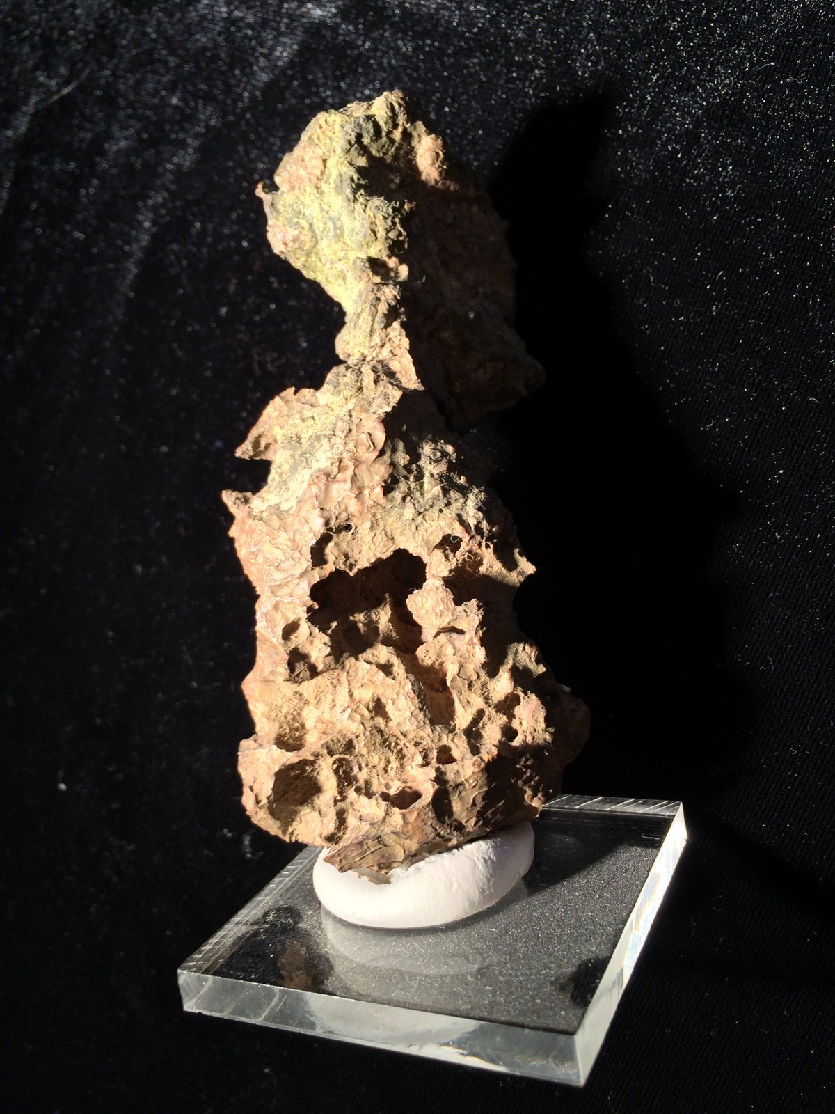 Copper
100 mm x 50 mm x 40 mm
(Autor: Robert Seitz)