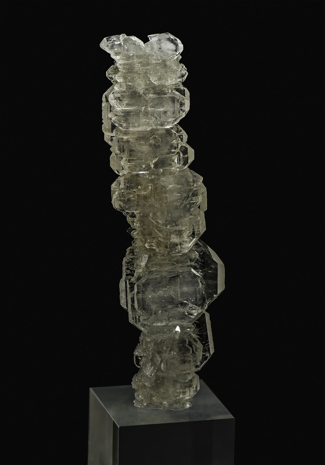 Quartz (variety faden)
82 x 22 x 10 mm
(Autor: Rob Schnerr)