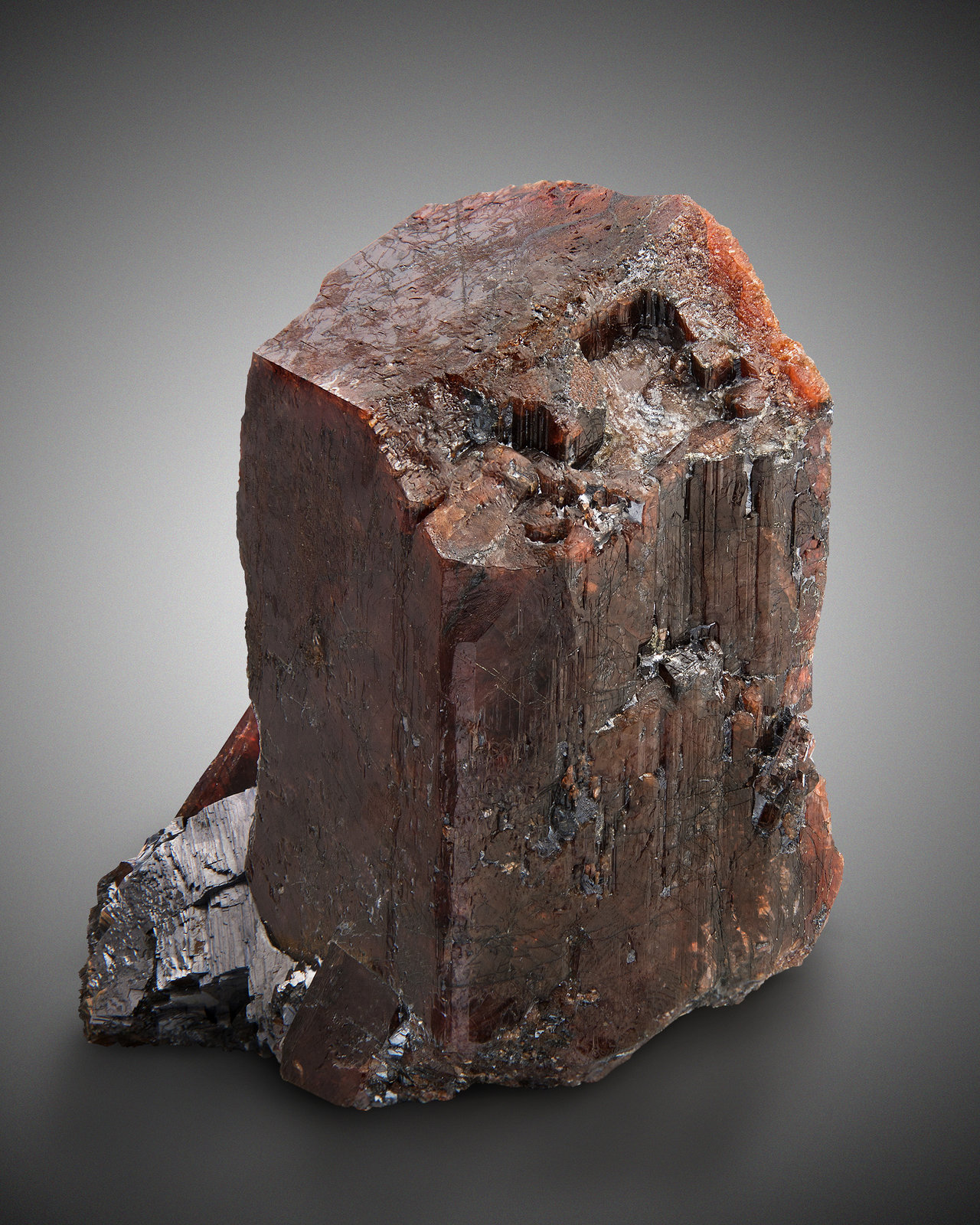 Pyroxmangite and Galena
6,0	x	5,0	x	7,0	cm
(Autor: MIM Museum)