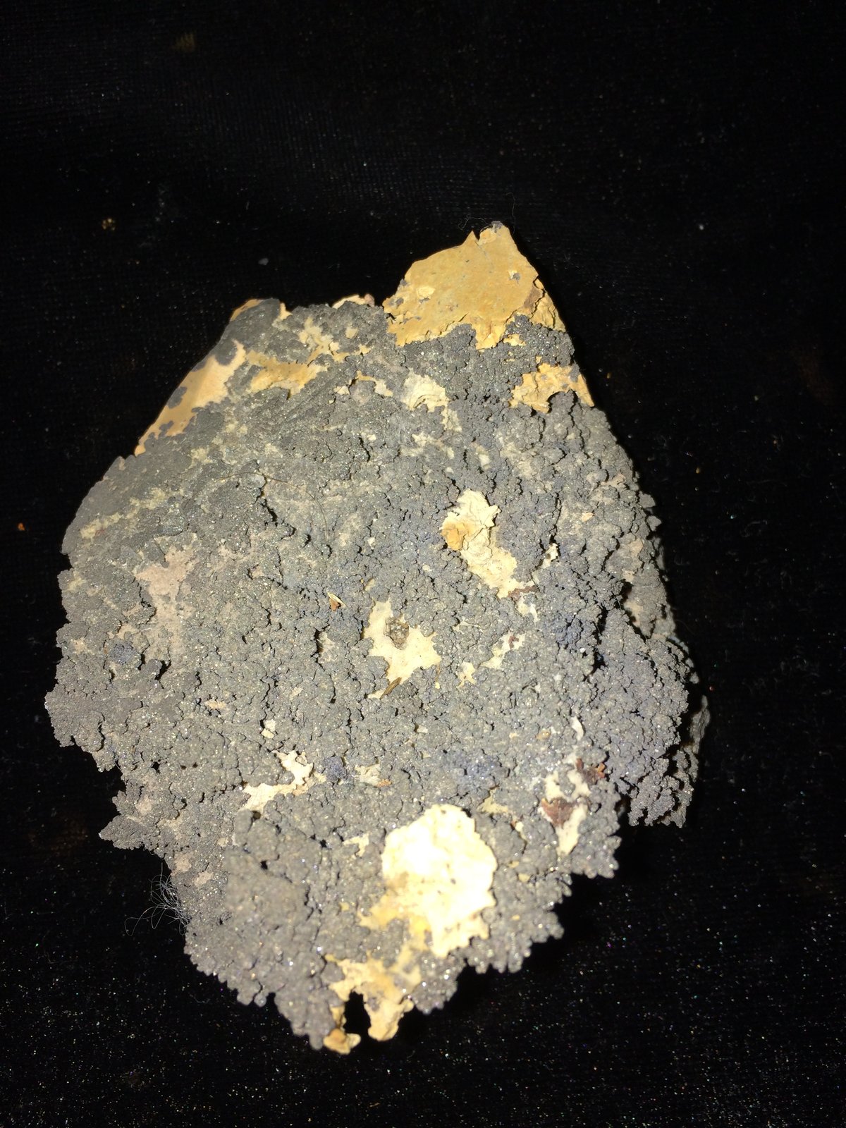 Silver
90 mm x 80 mm x 32 mm
(Autor: Robert Seitz)