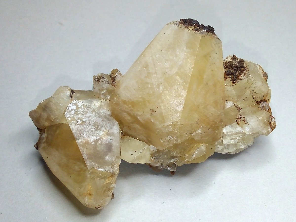 Calcite
5,5 x 3,5 cm
(Autor: vandendriesschen)