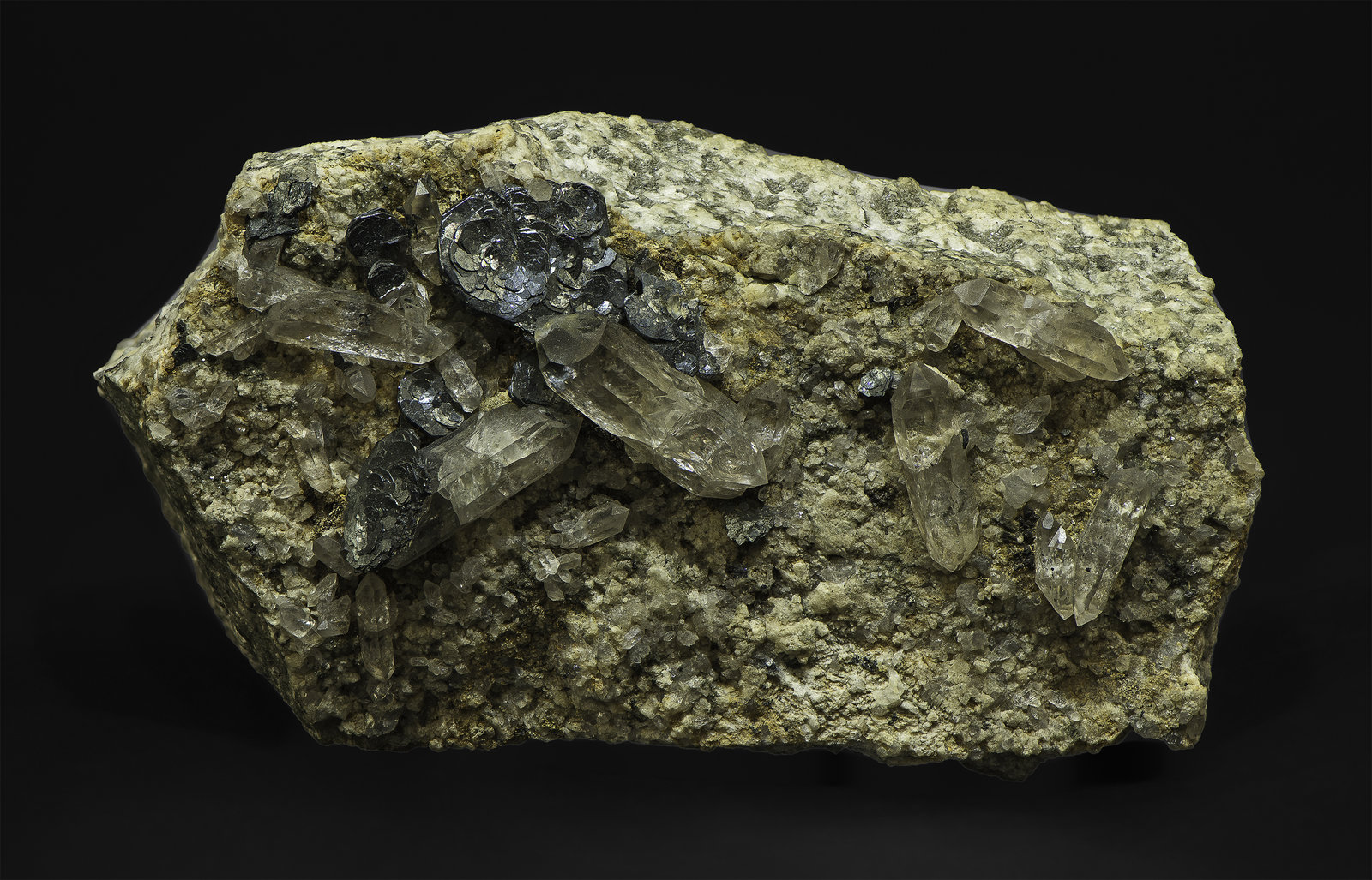 Hematite
80 x 50 x 25 mm
(Autor: Rob Schnerr)