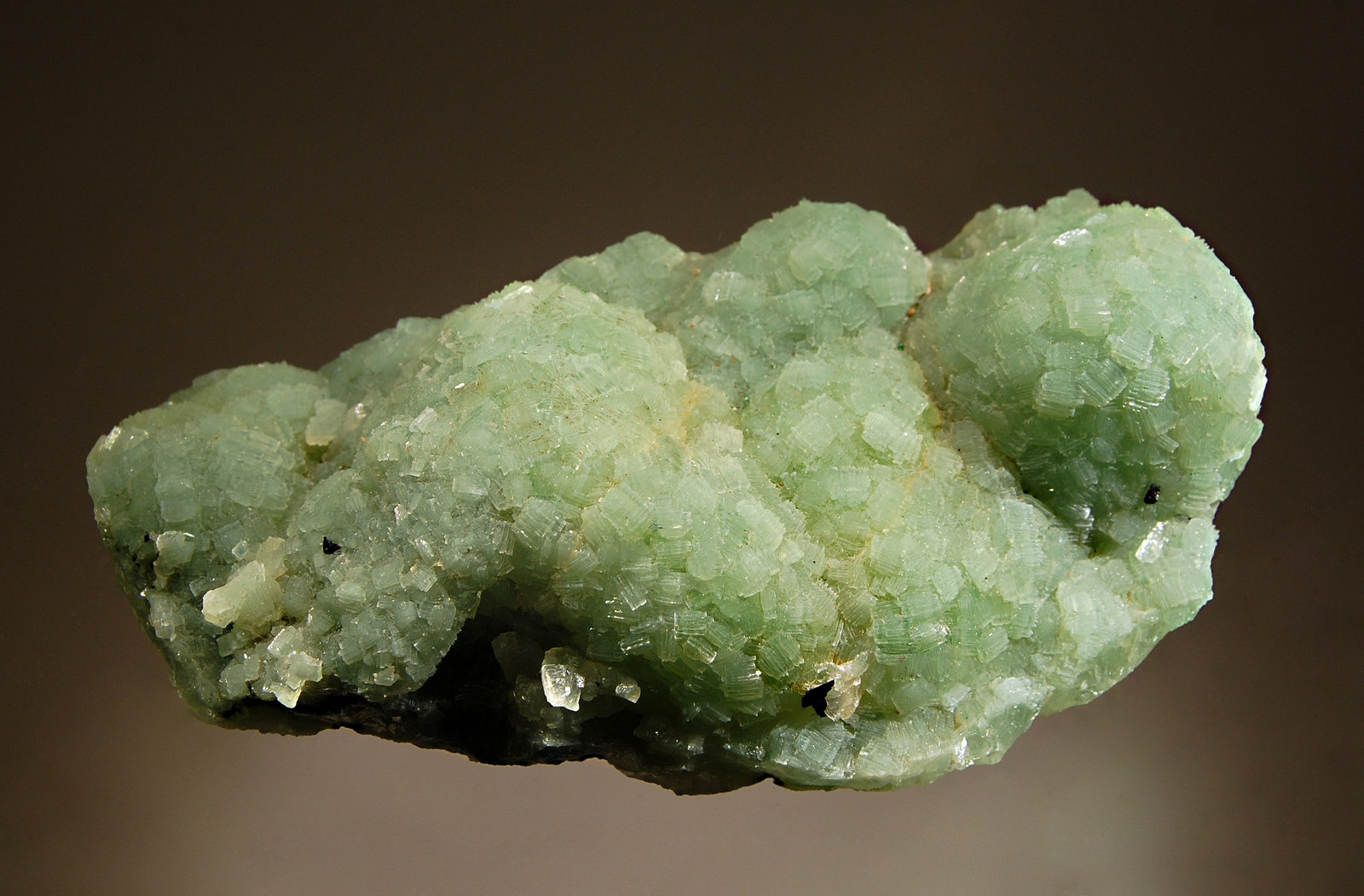 Prehnite
6.4 x 12.3 cm
(Autor: Michael Shaw)