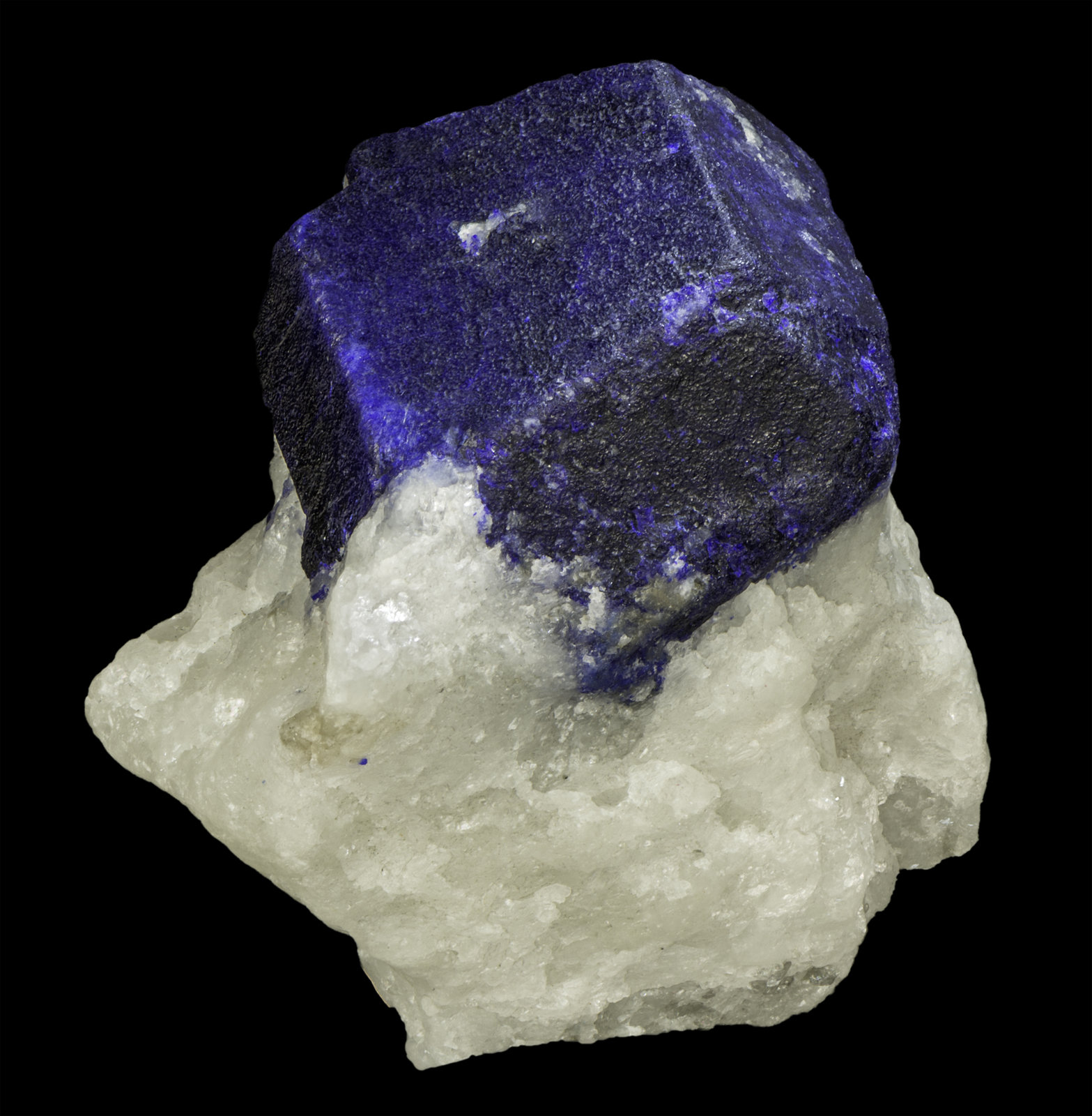 Lazurite
35 X 20 X 35 mm
(Autor: Rob Schnerr)