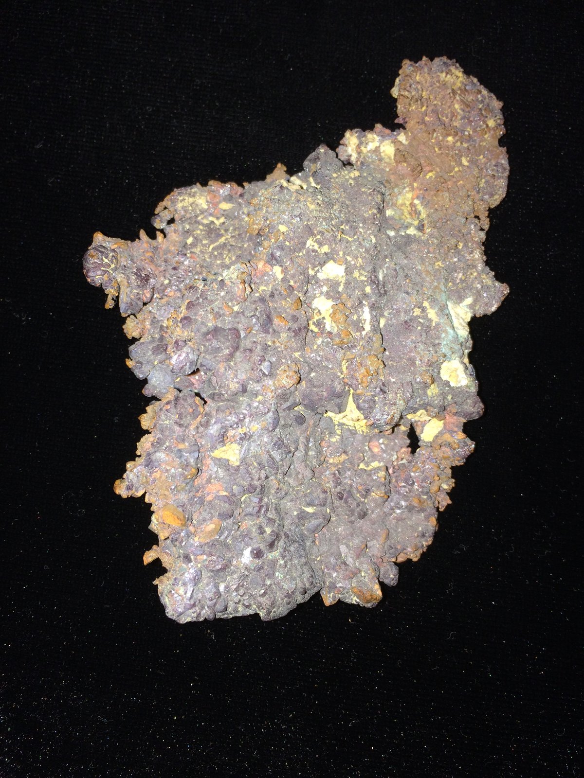 Cuprite, Copper
103 mm x 73 mm 24 mm
(Autor: Robert Seitz)
