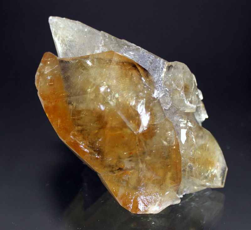 Calcite
9.5 x 6.5 cm
(Autor: Don Lum)