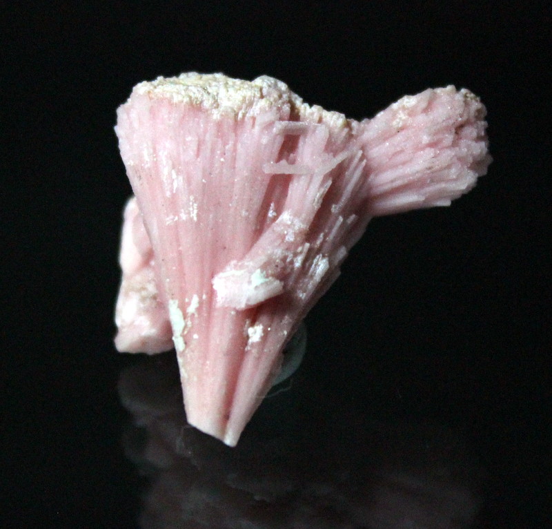 Rhodochrosite
3.5 x 3.0 x 2.0 cm
(Autor: Don Lum)