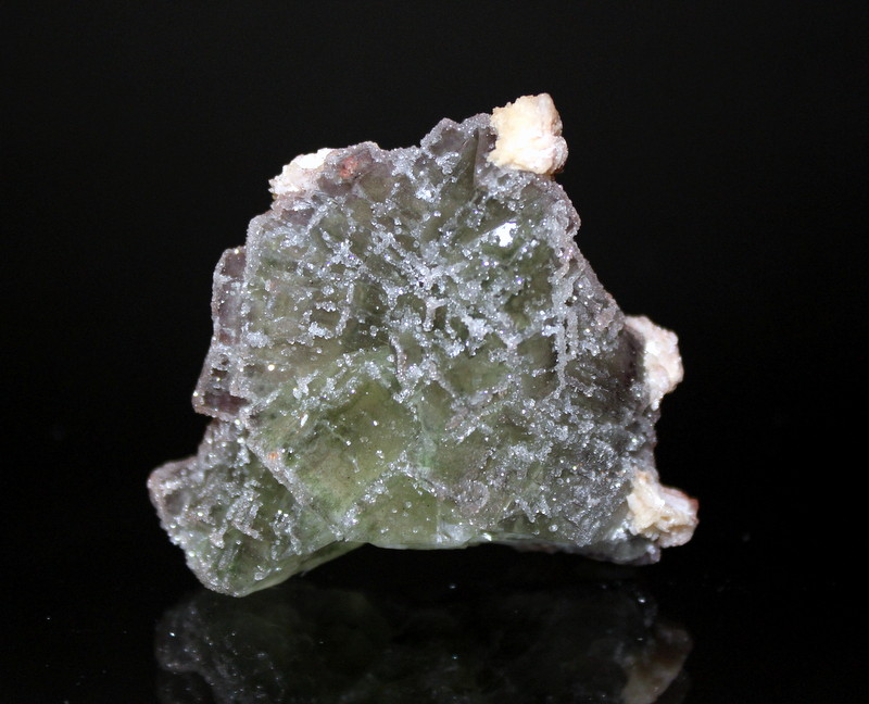 Fluorite, Ankerite, Quartz
6.0 x 5.6 cm
(Autor: Don Lum)