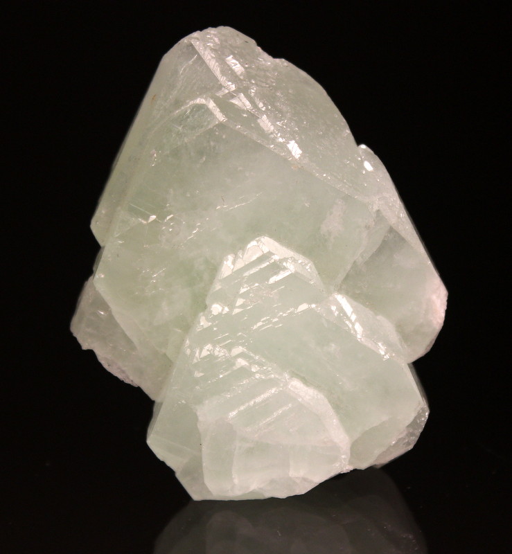 Datolite
6.5 x 5.0 cm
(Autor: Don Lum)