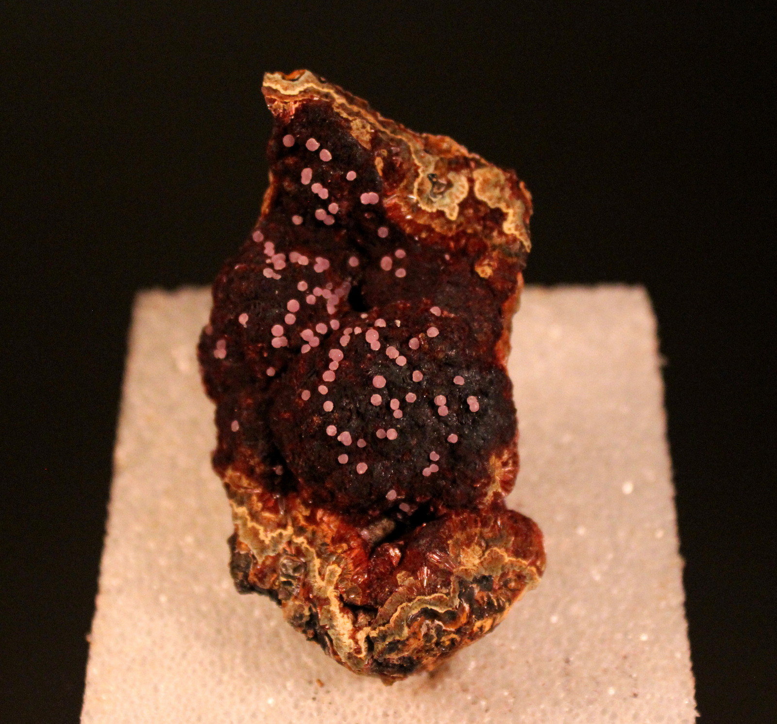 Strengite, Beraunite
75mm x 35 mm
(Autor: Don Lum)