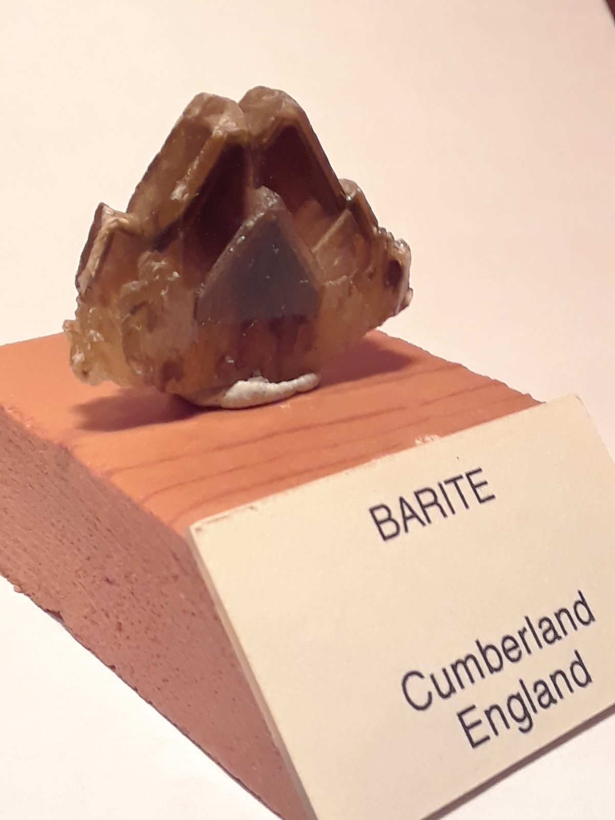 Baryte
3.5 x 2.5 cm
(Autor: texasdigger)