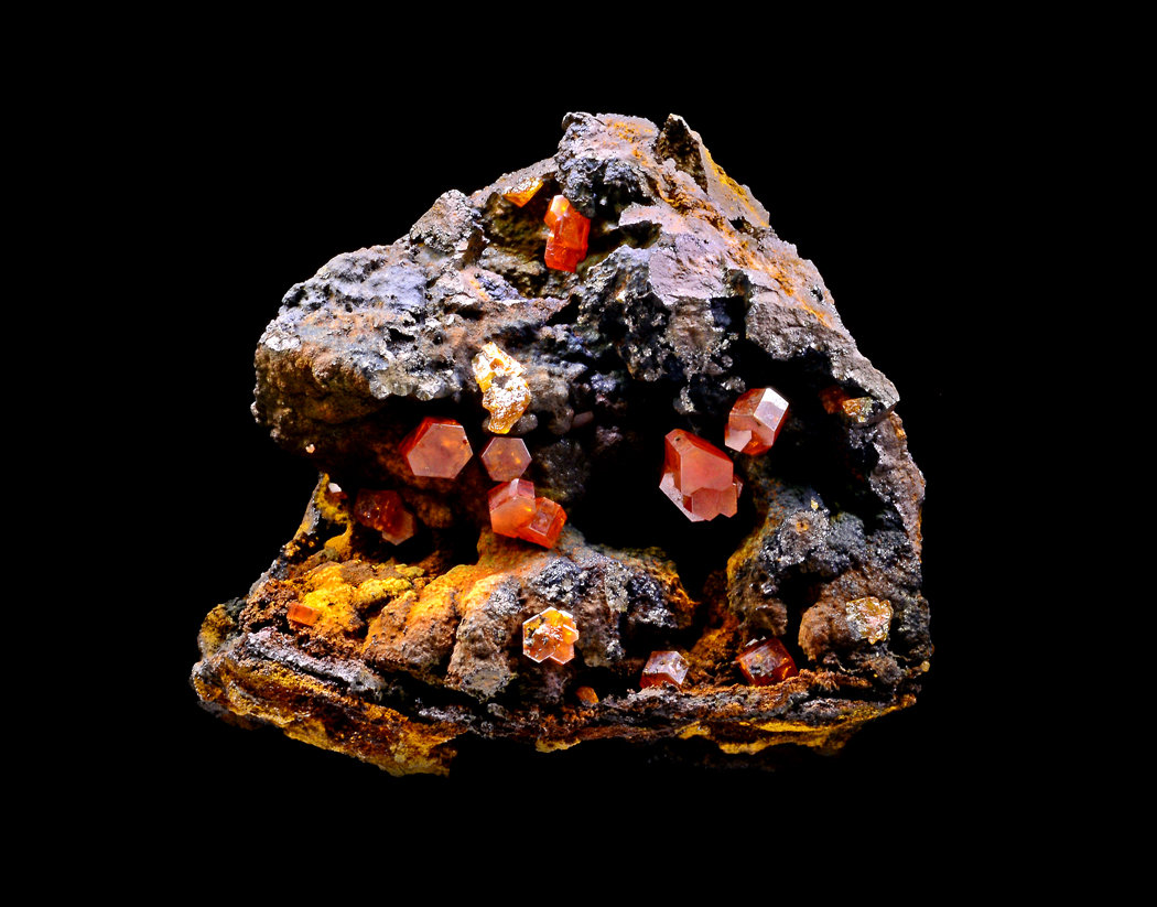 Vanadinite
54x49x46mm
(Autor: Carlos Pareja)