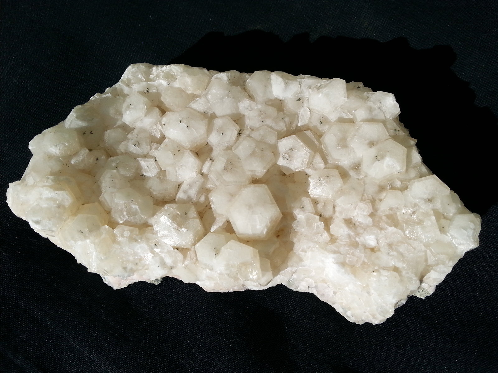 Calcite with Pyrite
12 x 6 cm
(Autor: Volkmar Stingl)
