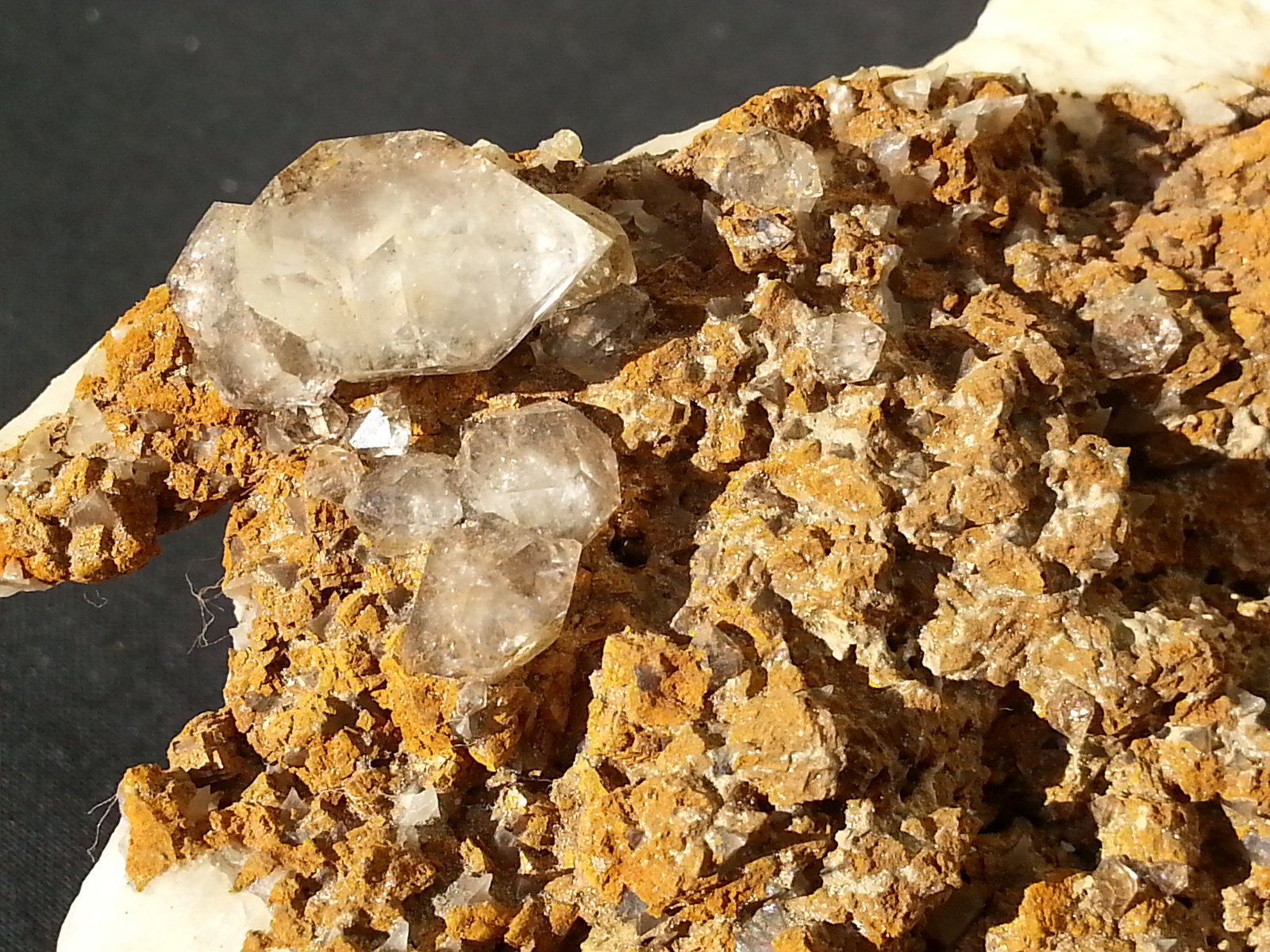 Quartz
12 x 10 cm
(Autor: Volkmar Stingl)