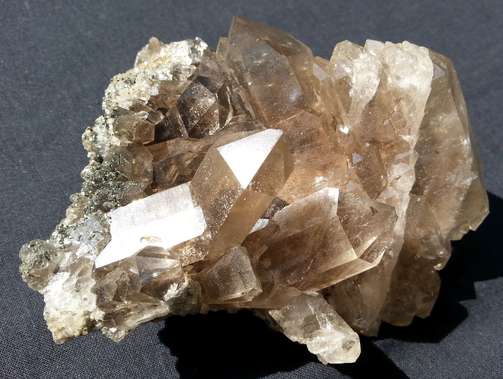 Quartz (variety gwindel)
9 x 7 cm
(Autor: Volkmar Stingl)