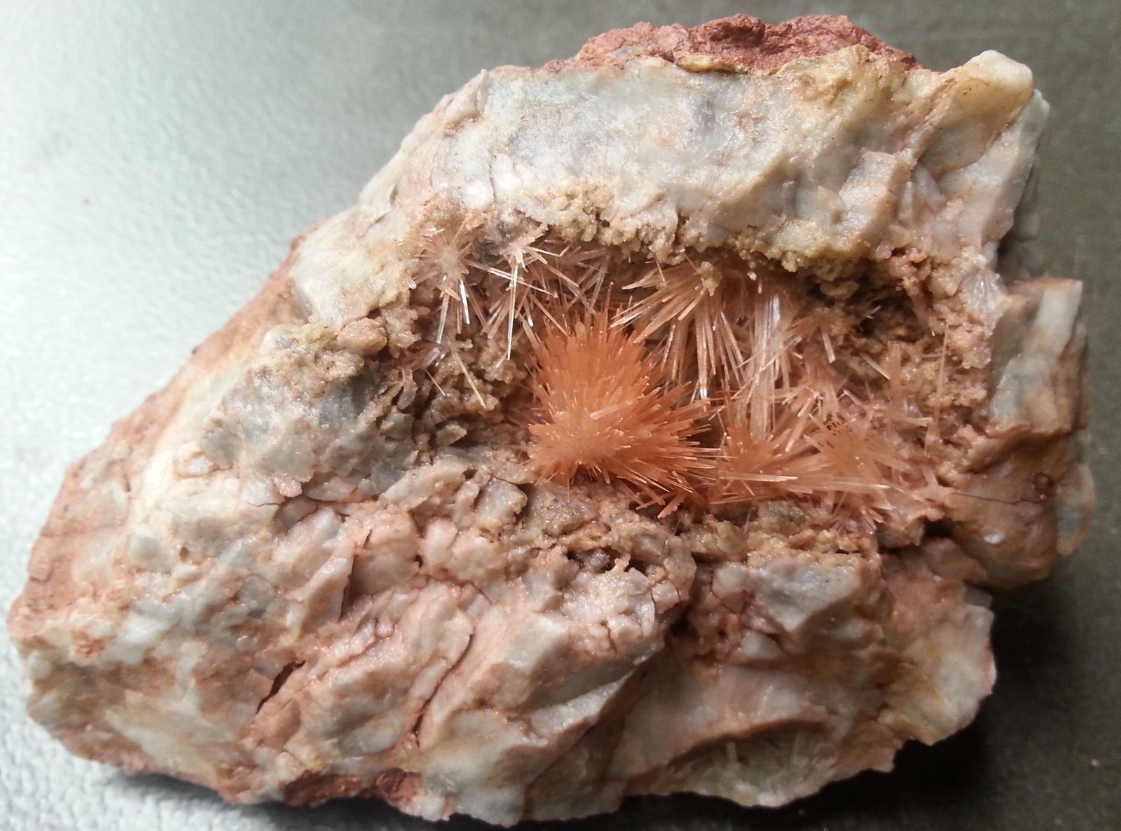 Aragonite
9,5 x 7 cm
(Autor: Volkmar Stingl)