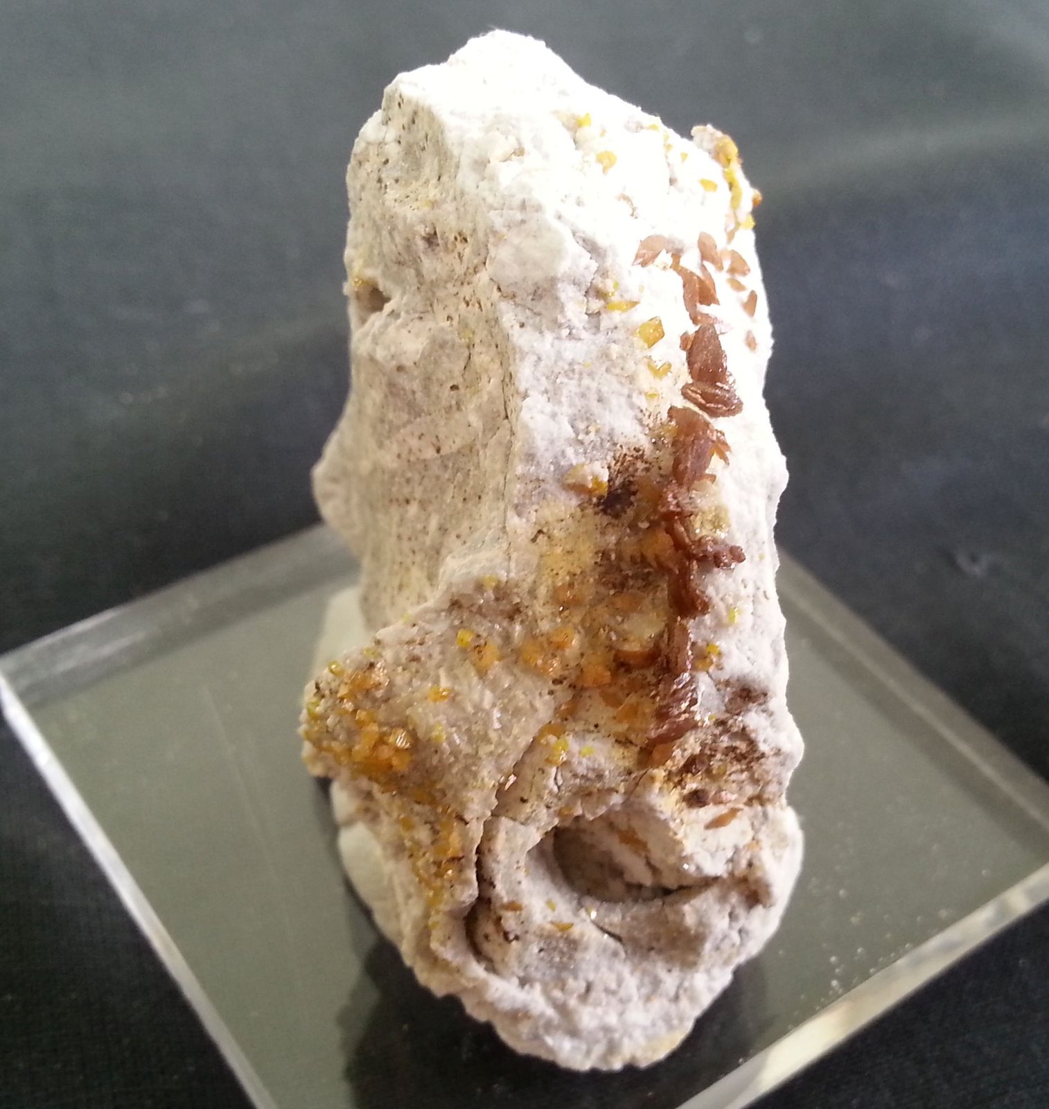 Wulfenite
5 x 4 x 2 cm
(Autor: Volkmar Stingl)