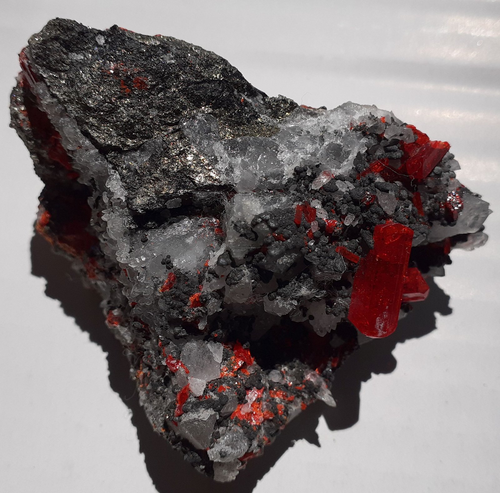 Realgar
6 x 5 cm
(Autor: Volkmar Stingl)