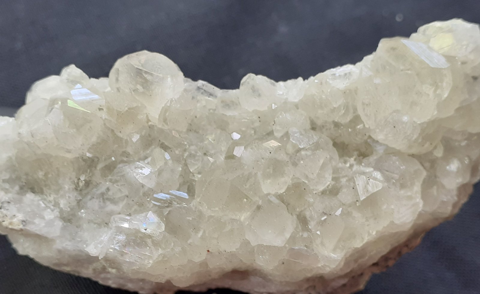 Calcite
6 x 2,5 cm
(Autor: Volkmar Stingl)