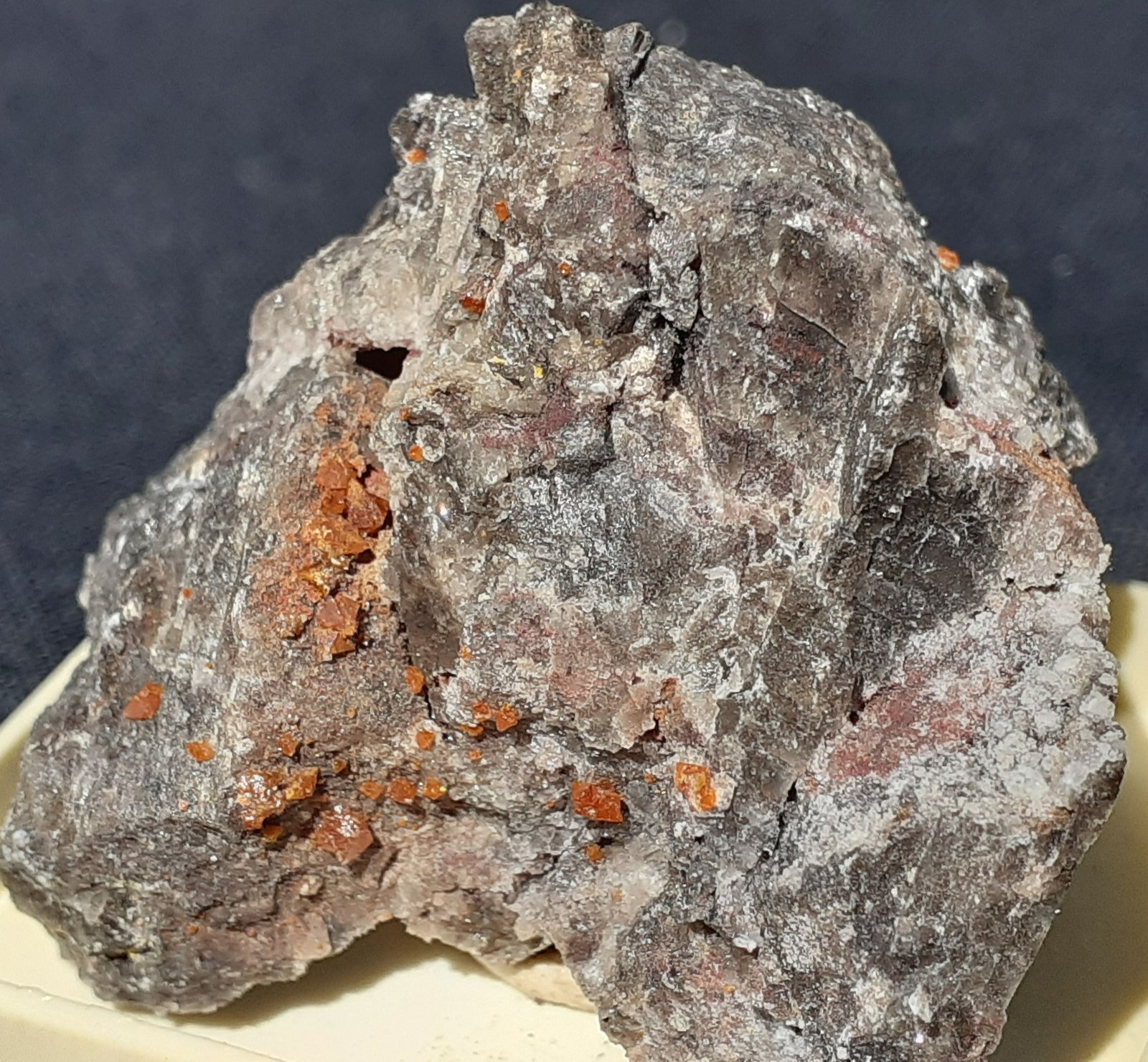Wulfenite
3,5 x 2,5 cm
(Autor: Volkmar Stingl)