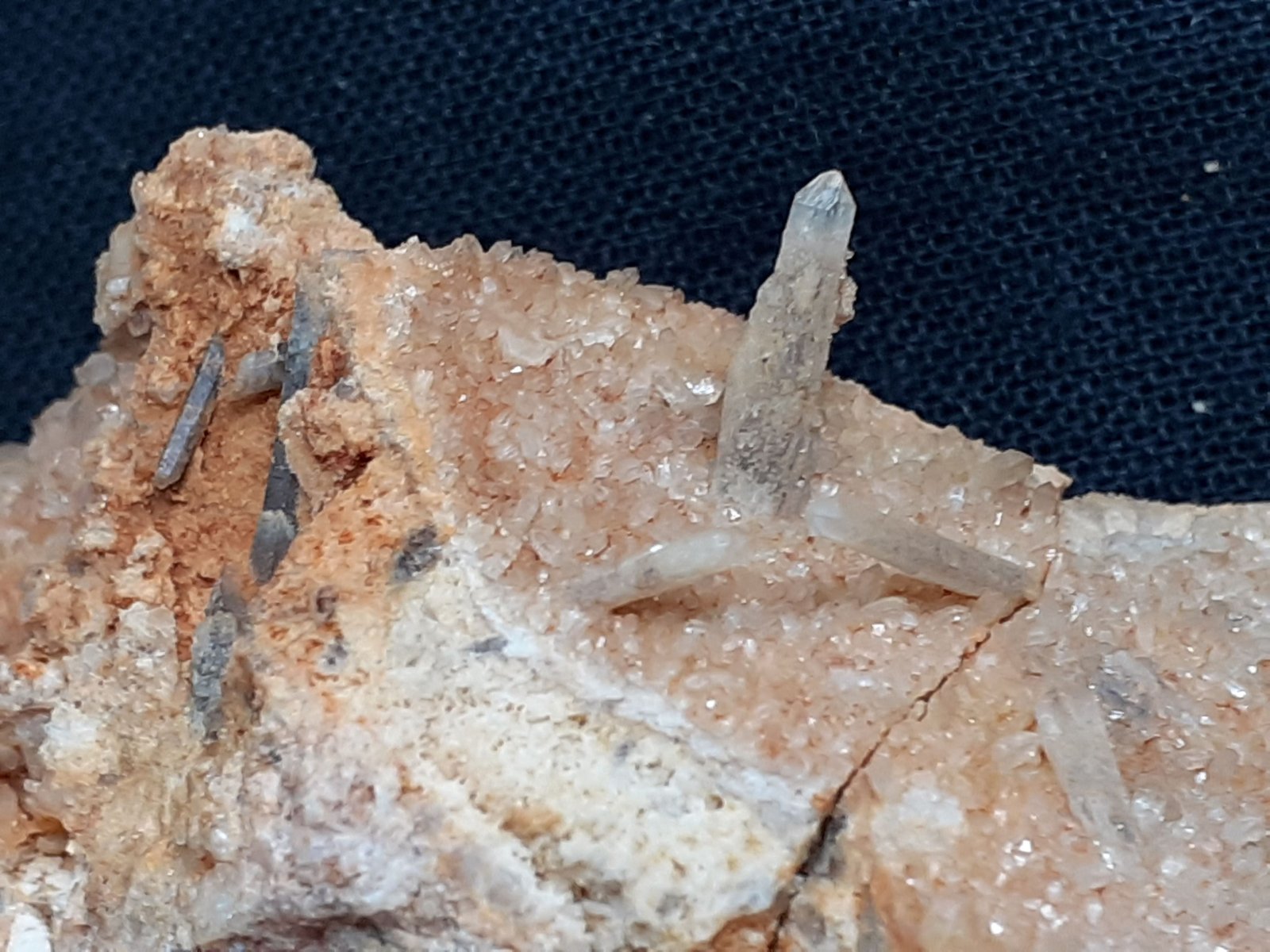 Quartz
6 x 3 cm
(Autor: Volkmar Stingl)