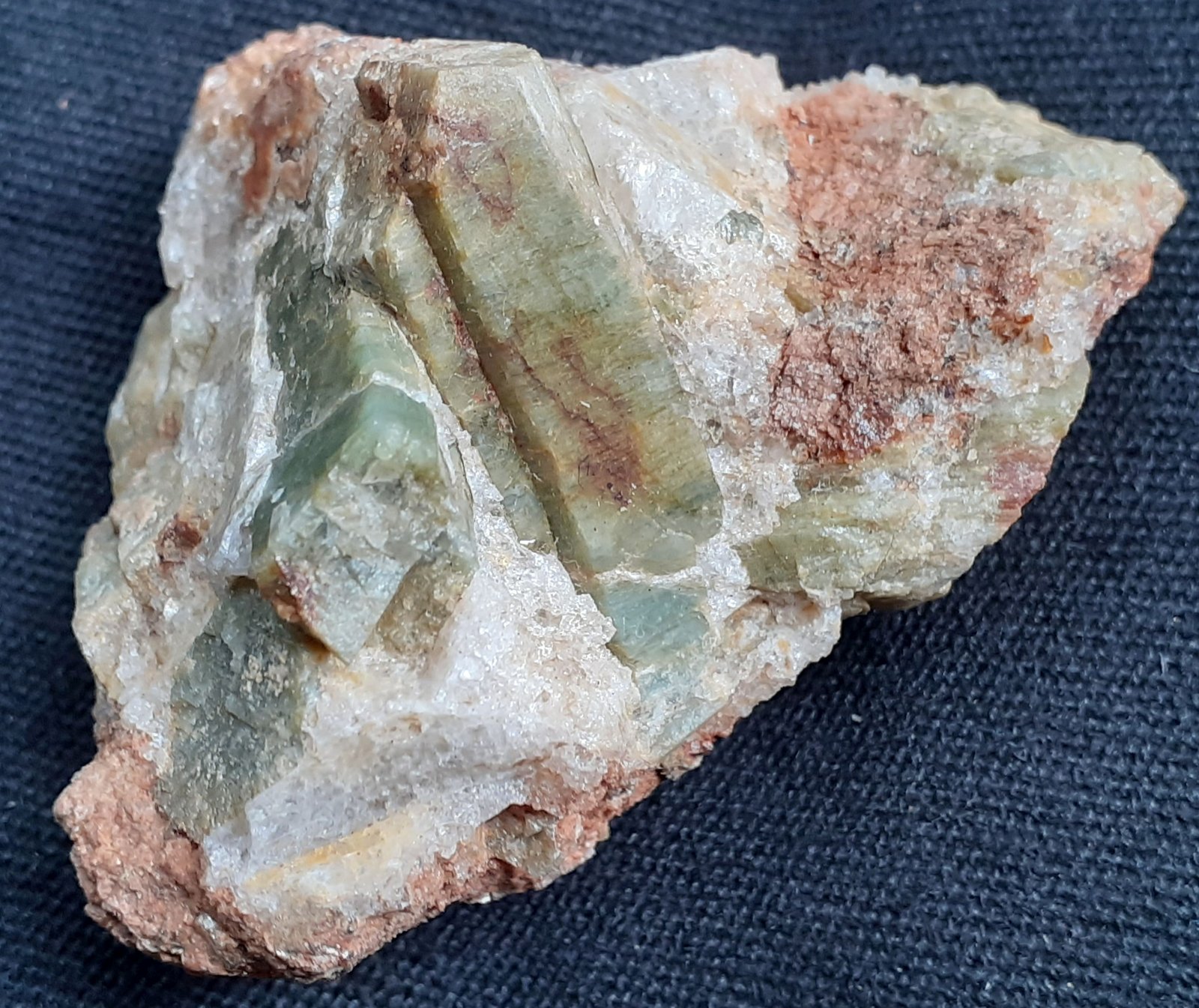 Beryl
5 x 4 cm
(Autor: Volkmar Stingl)