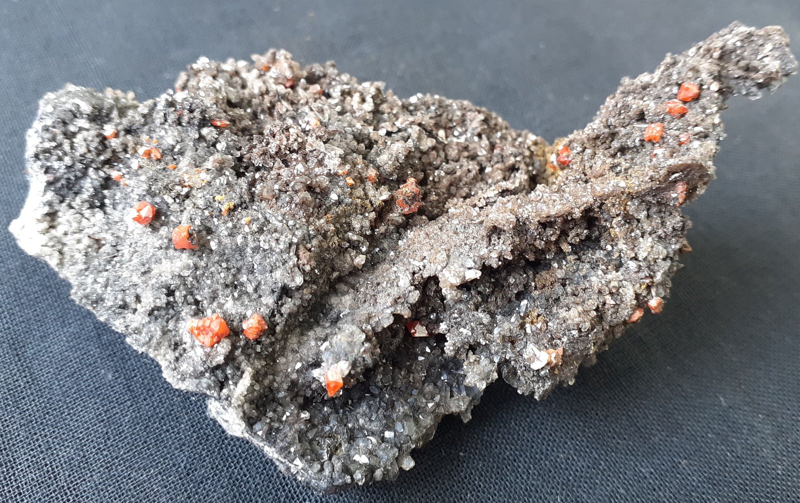 Wulfenite
7,5 x 4,5 cm
(Autor: Volkmar Stingl)