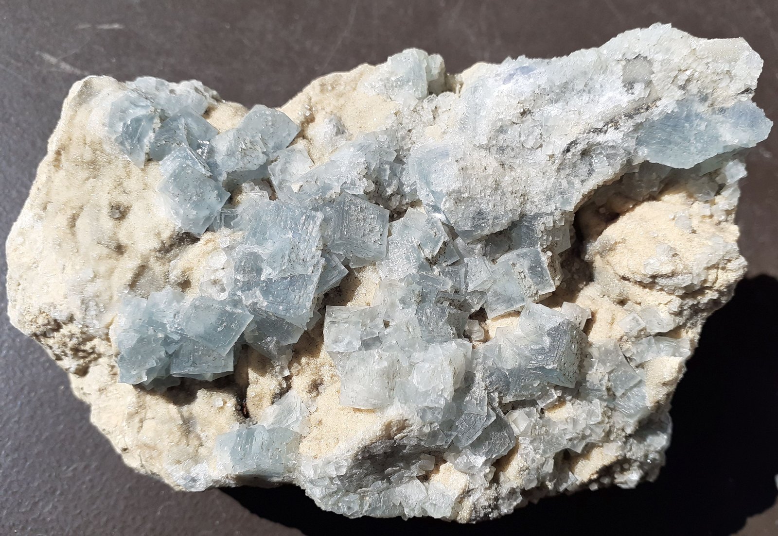 Fluorite
10 x 6 cm
(Autor: Volkmar Stingl)