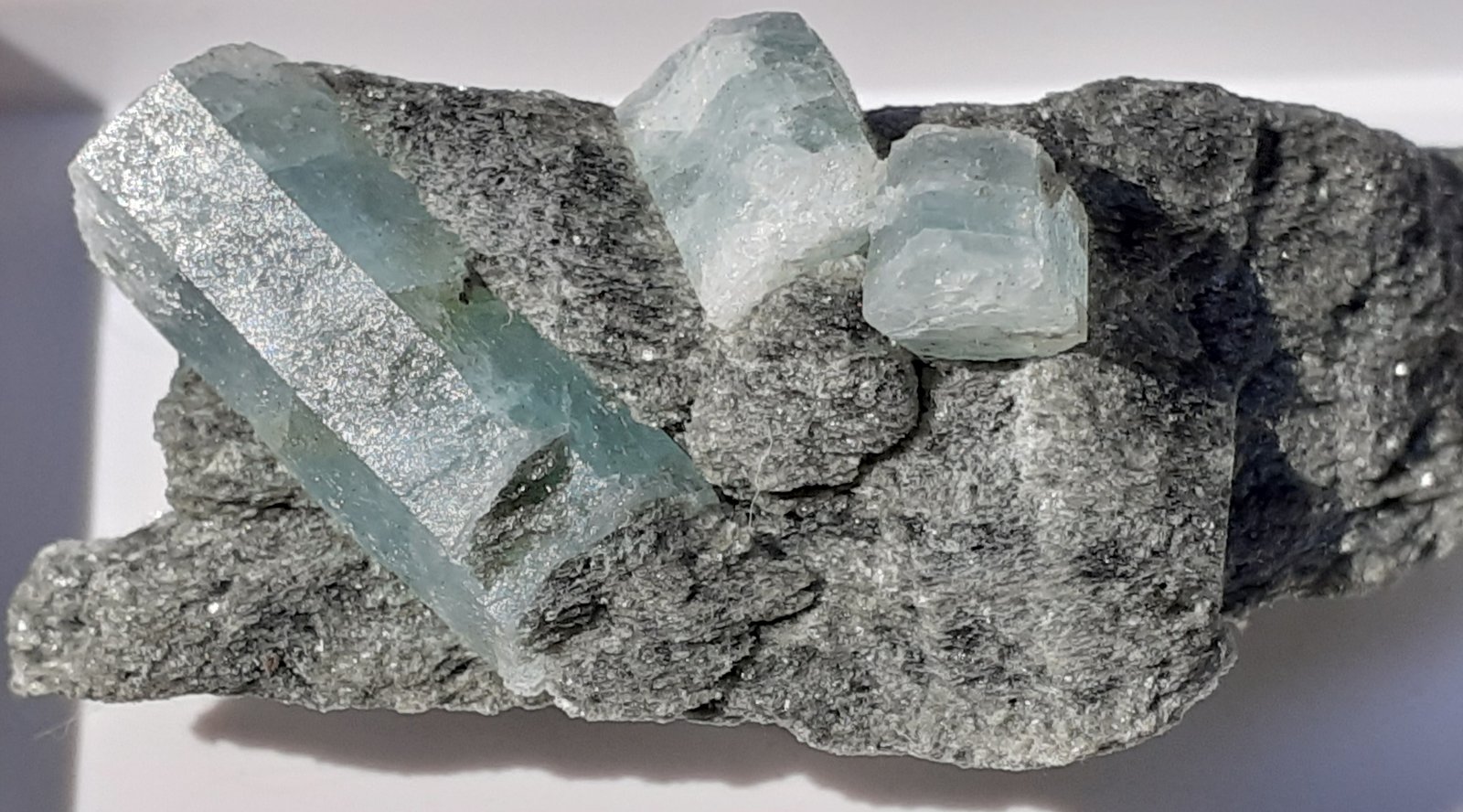 Beryl (variety aquamarine)
4 x 2 cm
(Autor: Volkmar Stingl)