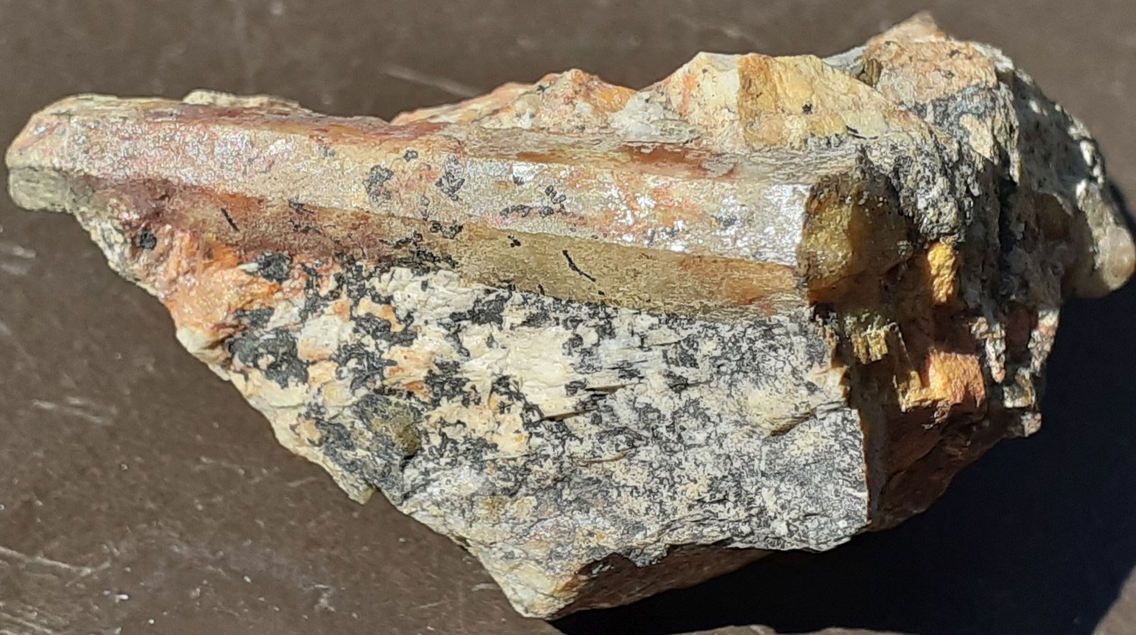Beryl
4 x 3,5 cm
(Autor: Volkmar Stingl)