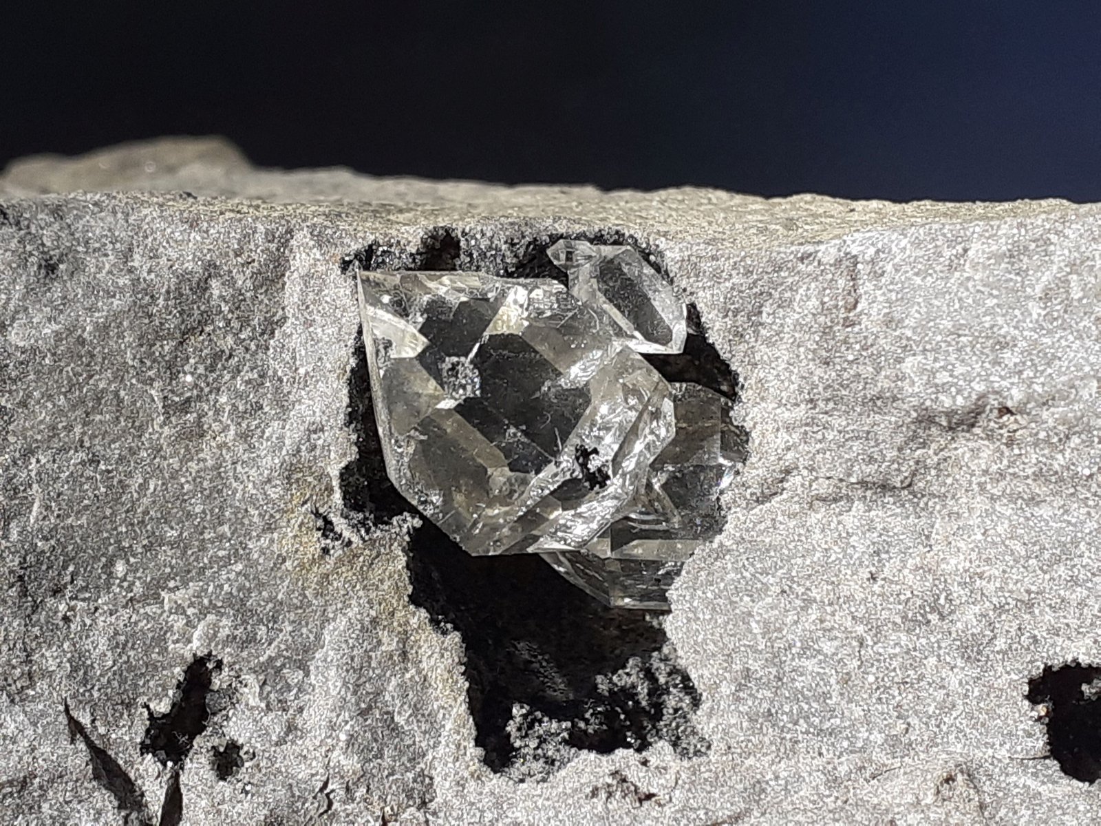 Quartz
12 x 8 cm
(Autor: Volkmar Stingl)