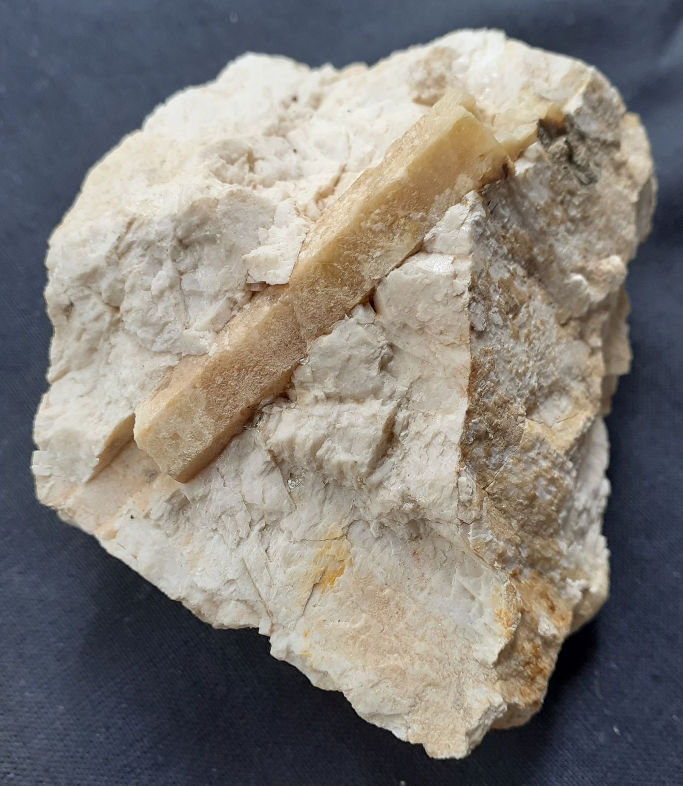 Beryl
8,5 x 6 cm
(Autor: Volkmar Stingl)