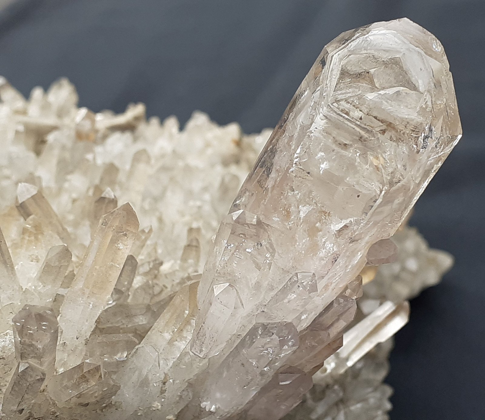 Quartz
12 x 12 cm
(Autor: Volkmar Stingl)