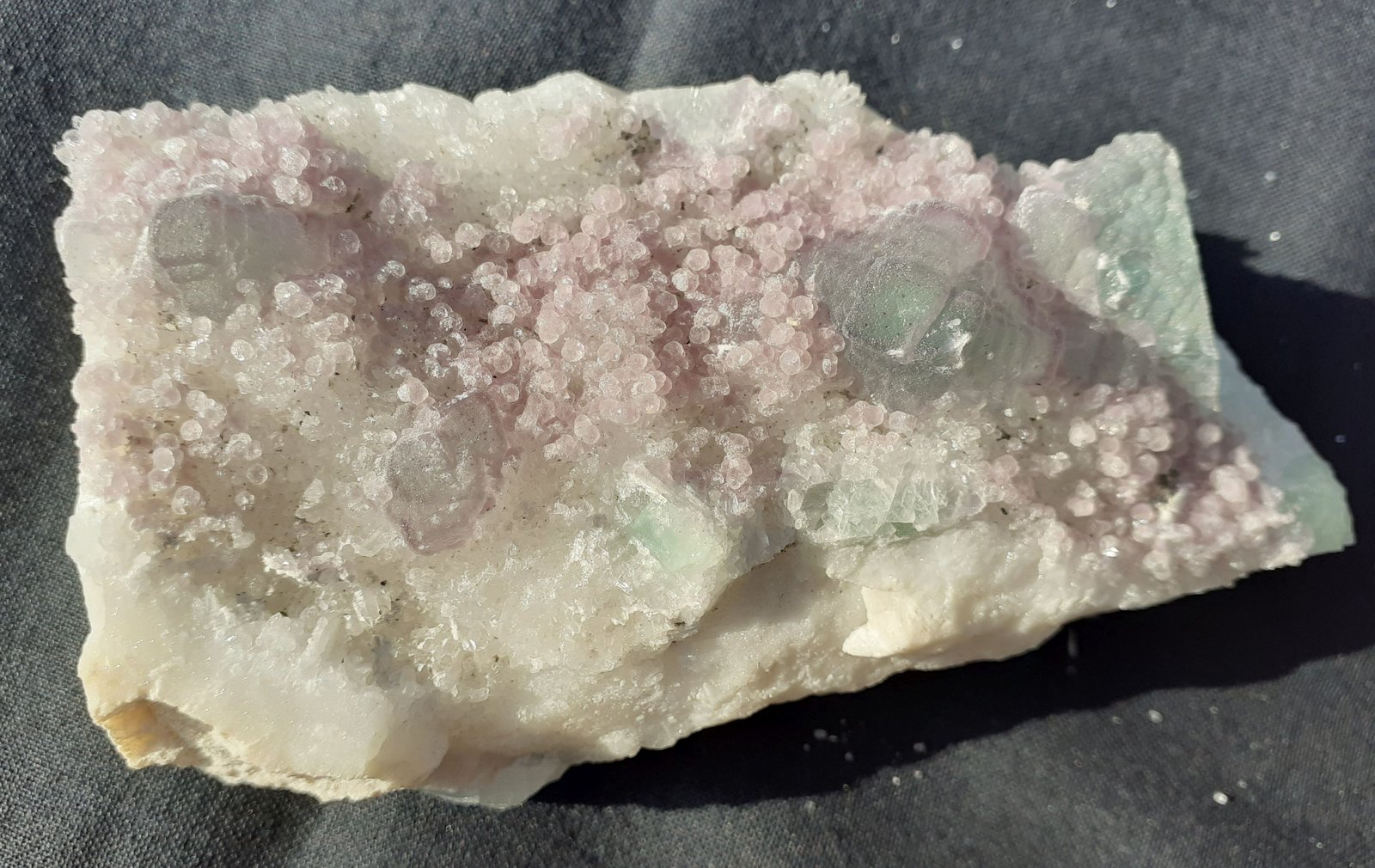 Fluorite
9,5 x 5,5 cm
(Autor: Volkmar Stingl)