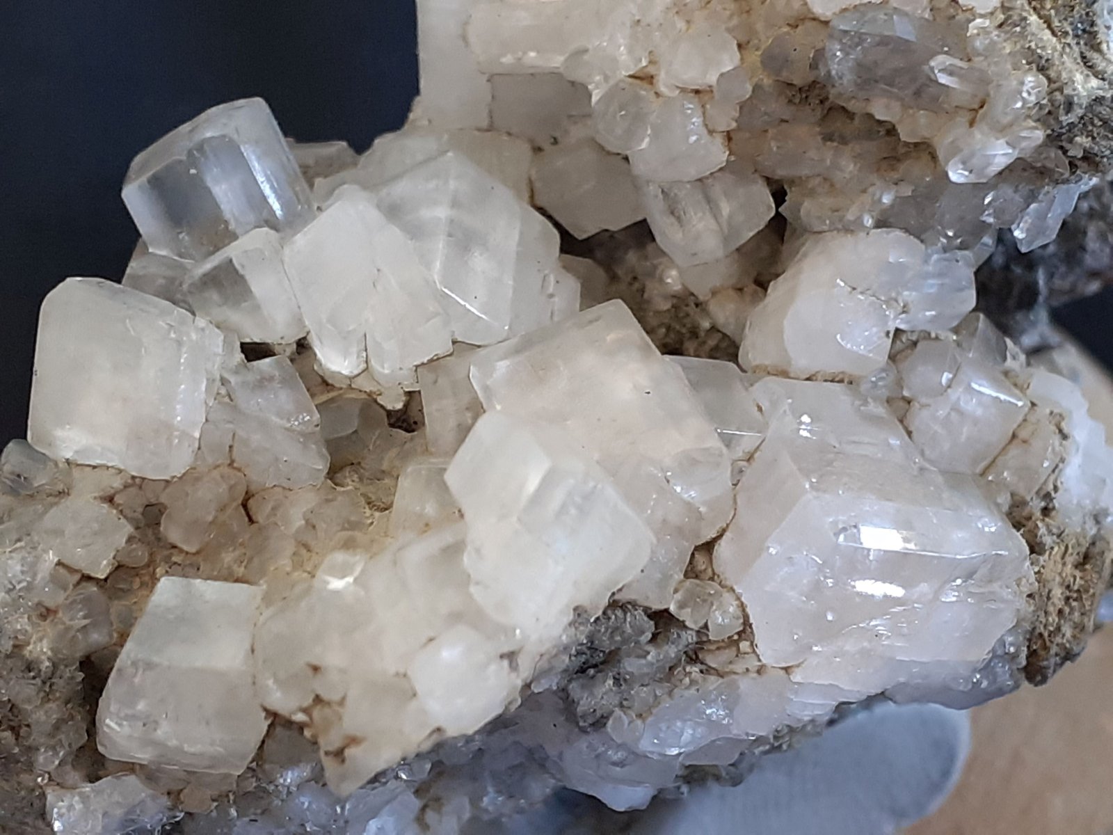 Calcite
6 x 4 cm
(Autor: Volkmar Stingl)