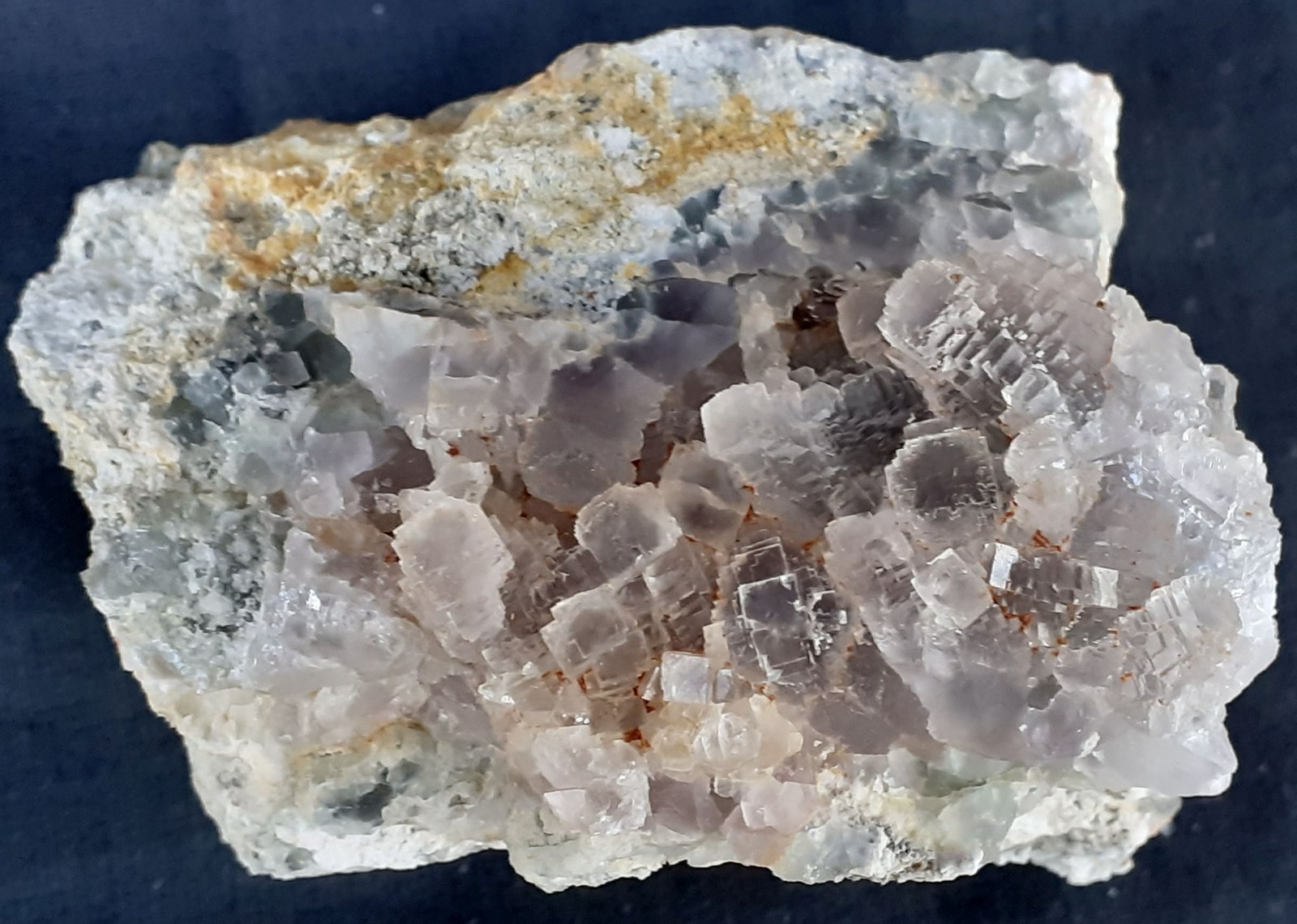 Fluorite
6 x 5 cm
(Autor: Volkmar Stingl)