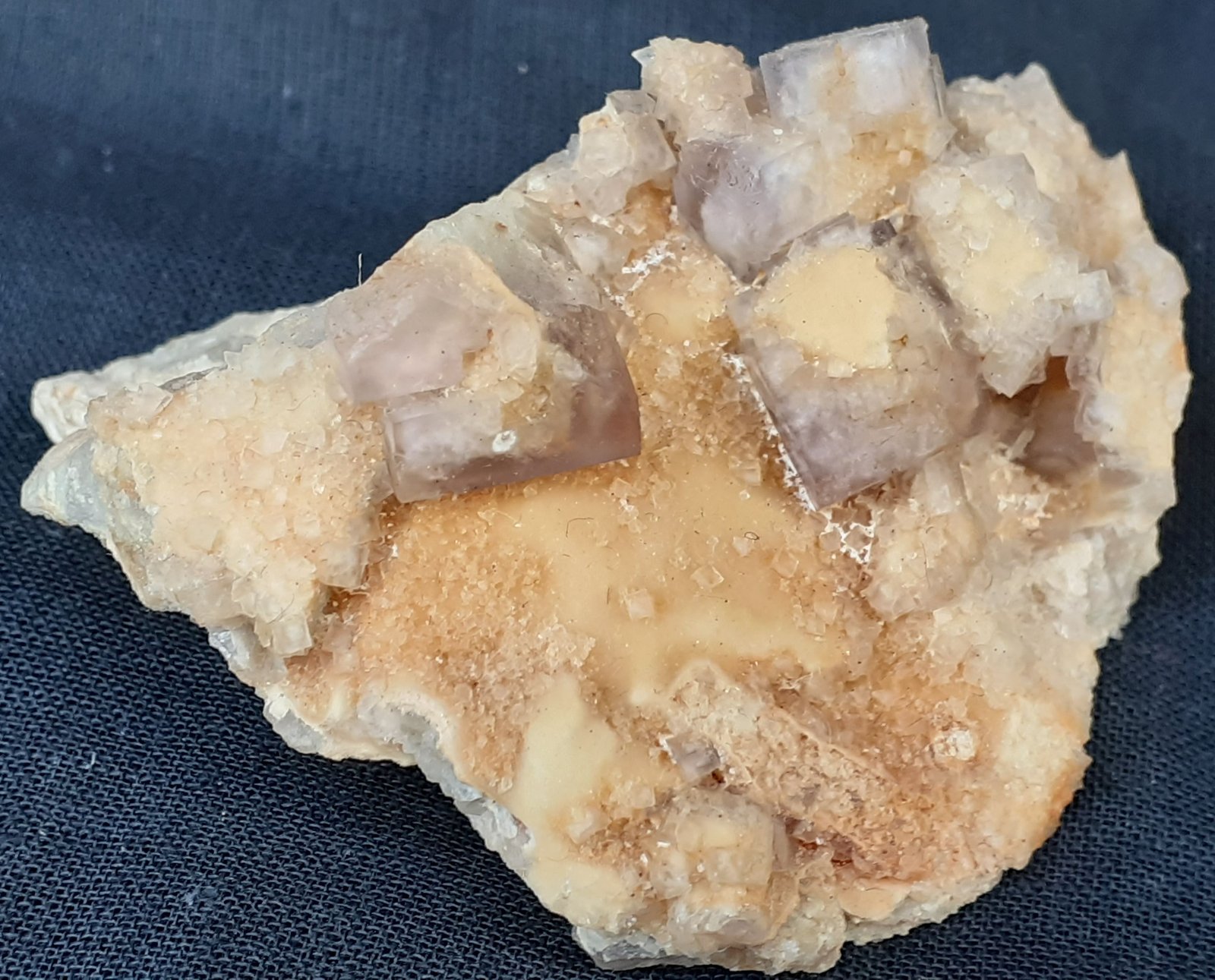Fluorite
5,5 x 4 cm
(Autor: Volkmar Stingl)