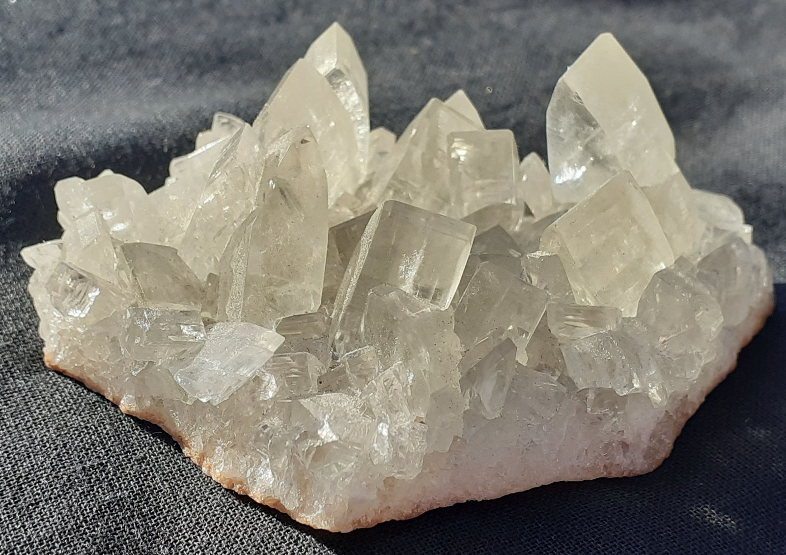 Baryte
6,5 x 4 cm
(Autor: Volkmar Stingl)
